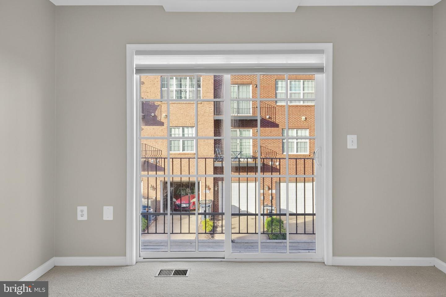 6313 IRIS MEADOW LN, HAYMARKET, Virginia 20169, 3 Bedrooms Bedrooms, ,2 BathroomsBathrooms,Residential,For sale,6313 IRIS MEADOW LN,VAPW2107718 MLS # VAPW2107718 6313 IRIS MEADOW LN, HAYMARKET, Virginia 20169, 3 Bedrooms Bedrooms, ,2 BathroomsBathrooms,Residential,For sale,6313 IRIS MEADOW LN,VAPW2107718 MLS # VAPW2107718