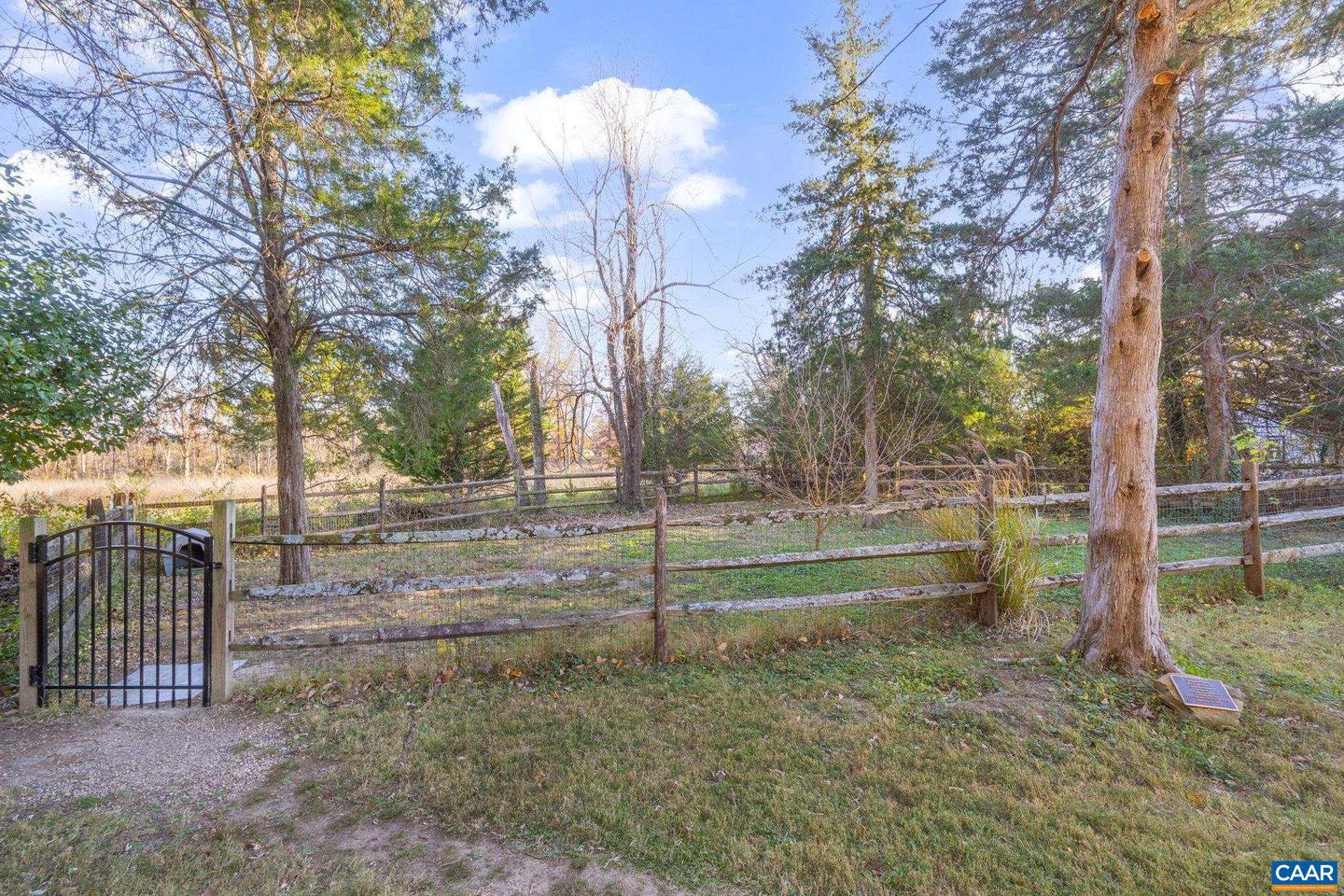 5905 WESTON LN, CROZET, Virginia 22932, 4 Bedrooms Bedrooms, ,2 BathroomsBathrooms,Residential,For sale,5905 WESTON LN,671028 MLS # 671028 5905 WESTON LN, CROZET, Virginia 22932, 4 Bedrooms Bedrooms, ,2 BathroomsBathrooms,Residential,For sale,5905 WESTON LN,671028 MLS # 671028