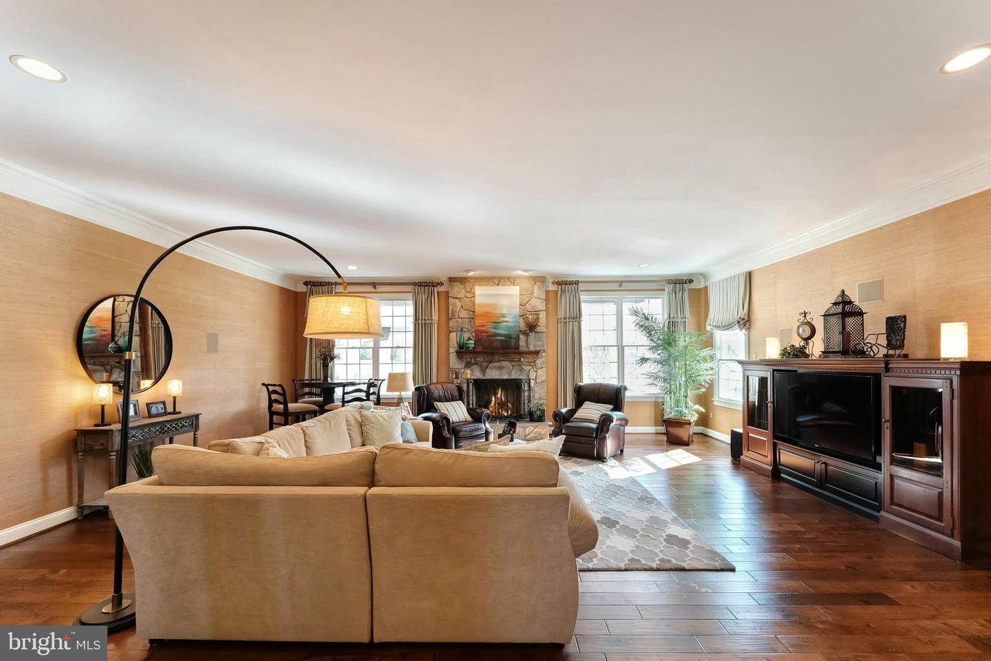 19746 WILLOWDALE PL, ASHBURN, Virginia 20147, 6 Bedrooms Bedrooms, ,6 BathroomsBathrooms,Residential,For sale,19746 WILLOWDALE PL,VALO2111116 MLS # VALO2111116 19746 WILLOWDALE PL, ASHBURN, Virginia 20147, 6 Bedrooms Bedrooms, ,6 BathroomsBathrooms,Residential,For sale,19746 WILLOWDALE PL,VALO2111116 MLS # VALO2111116