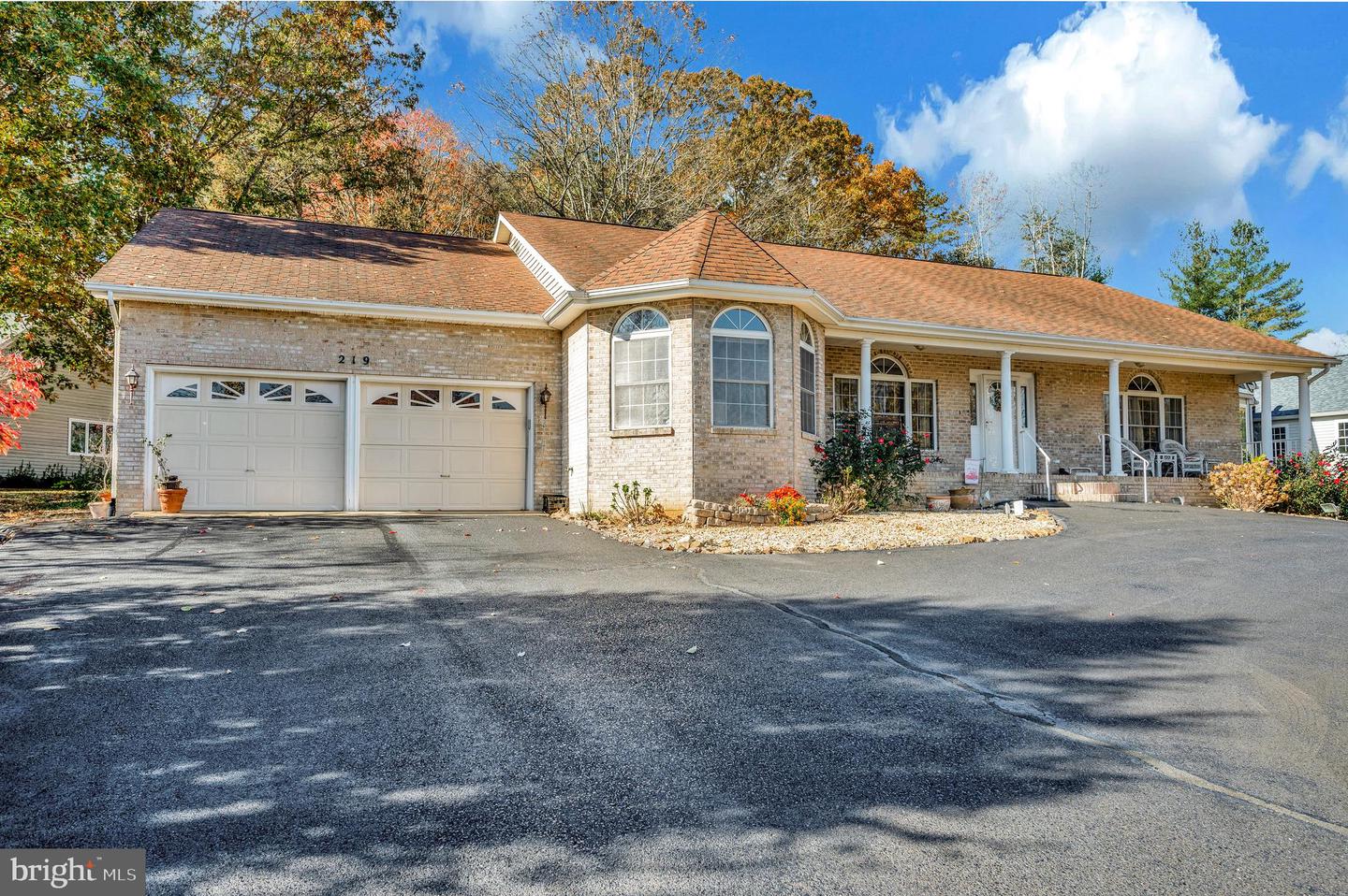 219 CORNWALLIS AVE, LOCUST GROVE, Virginia 22508, 3 Bedrooms Bedrooms, ,3 BathroomsBathrooms,Residential,For sale,219 CORNWALLIS AVE,VAOR2012794 MLS # VAOR2012794 219 CORNWALLIS AVE, LOCUST GROVE, Virginia 22508, 3 Bedrooms Bedrooms, ,3 BathroomsBathrooms,Residential,For sale,219 CORNWALLIS AVE,VAOR2012794 MLS # VAOR2012794