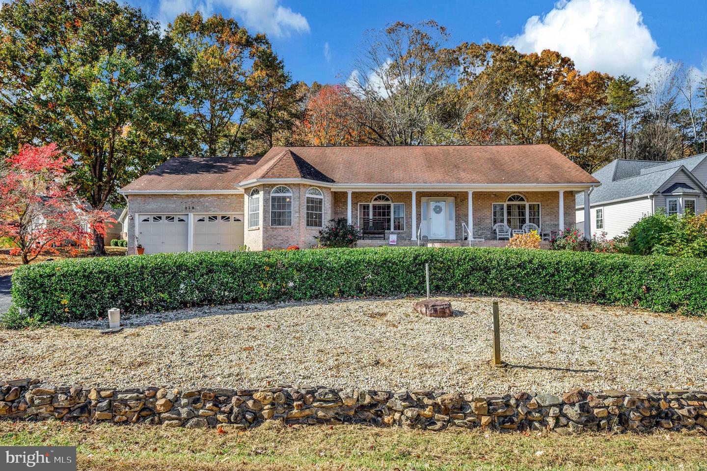 219 CORNWALLIS AVE, LOCUST GROVE, Virginia 22508, 3 Bedrooms Bedrooms, ,3 BathroomsBathrooms,Residential,For sale,219 CORNWALLIS AVE,VAOR2012794 MLS # VAOR2012794 219 CORNWALLIS AVE, LOCUST GROVE, Virginia 22508, 3 Bedrooms Bedrooms, ,3 BathroomsBathrooms,Residential,For sale,219 CORNWALLIS AVE,VAOR2012794 MLS # VAOR2012794