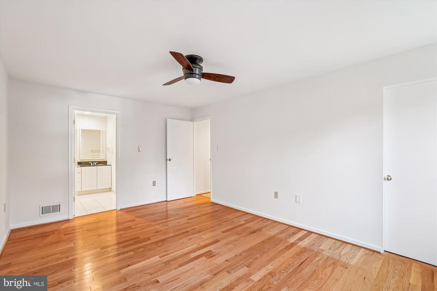 11410 RUNNING CEDAR RD, RESTON, Virginia 20191, 4 Bedrooms Bedrooms, ,2 BathroomsBathrooms,Residential,For sale,11410 RUNNING CEDAR RD,VAFX2279004 MLS # VAFX2279004 11410 RUNNING CEDAR RD, RESTON, Virginia 20191, 4 Bedrooms Bedrooms, ,2 BathroomsBathrooms,Residential,For sale,11410 RUNNING CEDAR RD,VAFX2279004 MLS # VAFX2279004