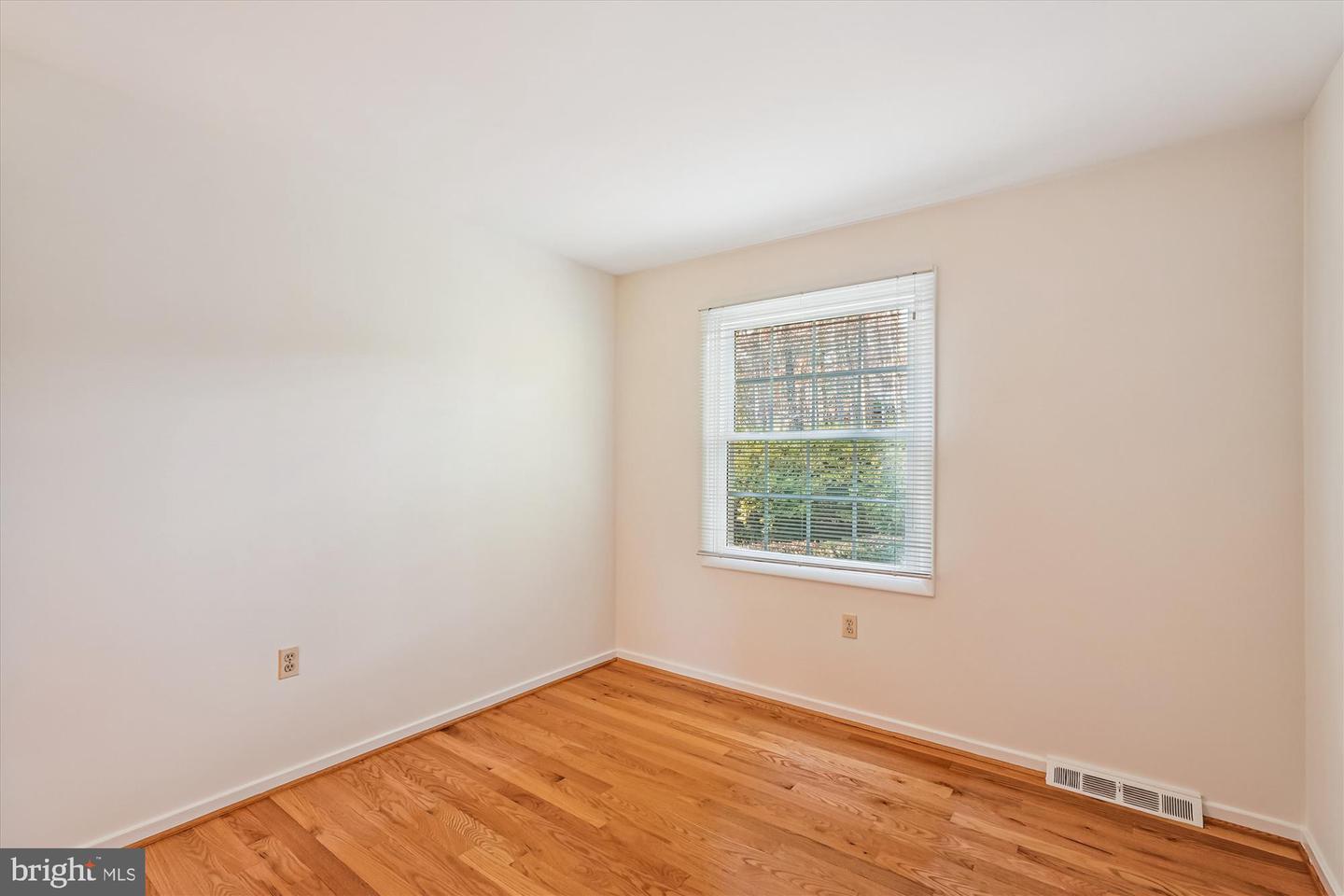 11410 RUNNING CEDAR RD, RESTON, Virginia 20191, 4 Bedrooms Bedrooms, ,2 BathroomsBathrooms,Residential,For sale,11410 RUNNING CEDAR RD,VAFX2279004 MLS # VAFX2279004 11410 RUNNING CEDAR RD, RESTON, Virginia 20191, 4 Bedrooms Bedrooms, ,2 BathroomsBathrooms,Residential,For sale,11410 RUNNING CEDAR RD,VAFX2279004 MLS # VAFX2279004