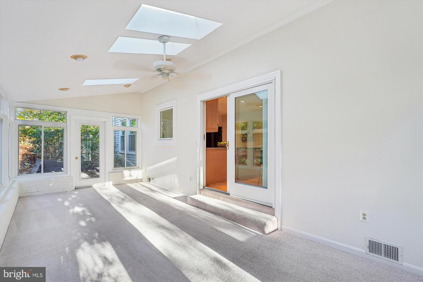 11410 RUNNING CEDAR RD, RESTON, Virginia 20191, 4 Bedrooms Bedrooms, ,2 BathroomsBathrooms,Residential,For sale,11410 RUNNING CEDAR RD,VAFX2279004 MLS # VAFX2279004 11410 RUNNING CEDAR RD, RESTON, Virginia 20191, 4 Bedrooms Bedrooms, ,2 BathroomsBathrooms,Residential,For sale,11410 RUNNING CEDAR RD,VAFX2279004 MLS # VAFX2279004