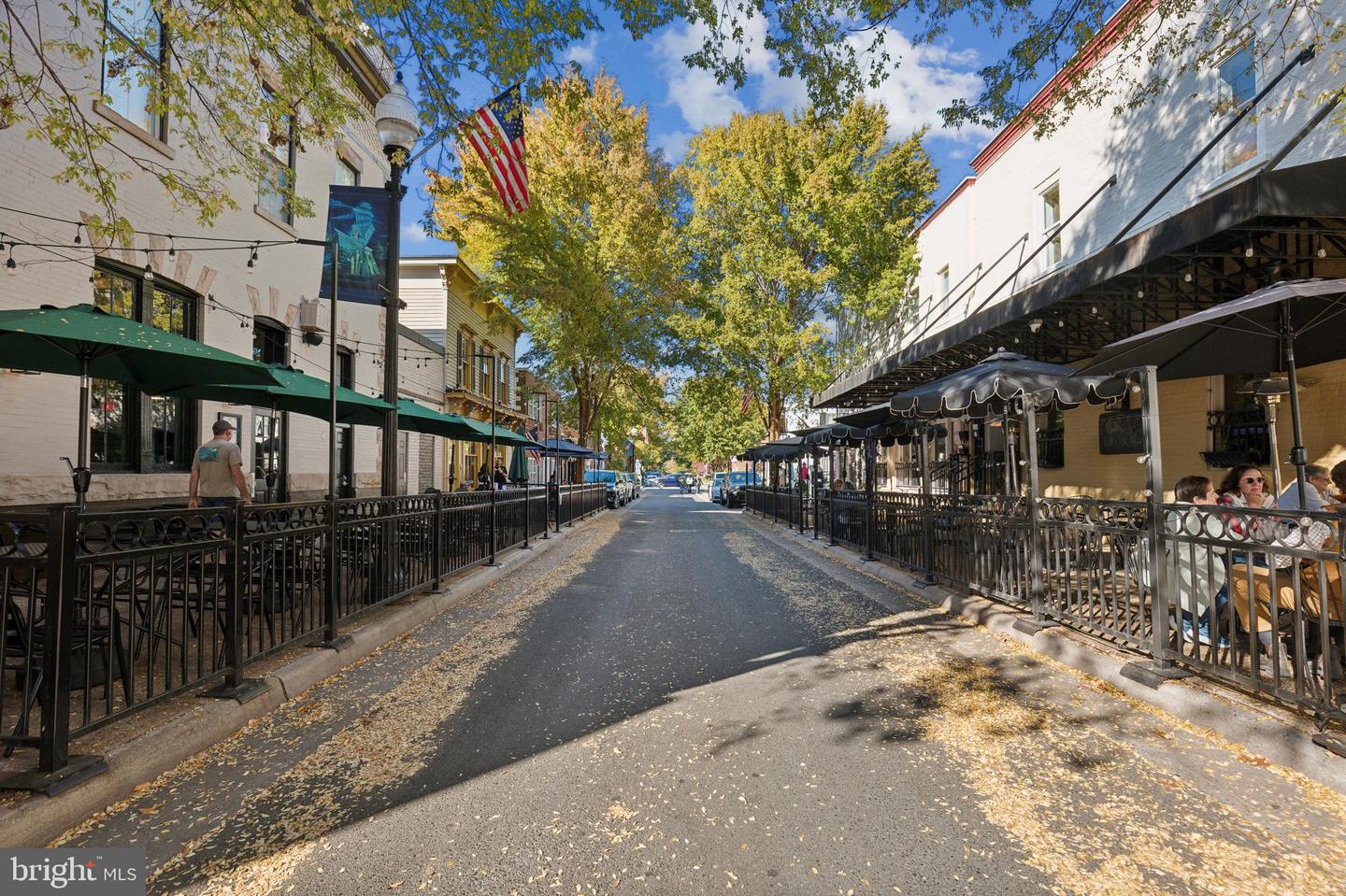 9666 SWALLOWTAIL LN, MANASSAS, Virginia 20110, 3 Bedrooms Bedrooms, ,2 BathroomsBathrooms,Residential,For sale,9666 SWALLOWTAIL LN,VAMN2009702 MLS # VAMN2009702