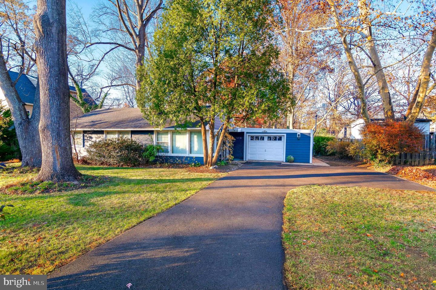 7014 OAK RIDGE RD, FALLS CHURCH, Virginia 22042, 3 Bedrooms Bedrooms, 4 Rooms Rooms,1 BathroomBathrooms,Residential,For sale,7014 OAK RIDGE RD,VAFX2279080 MLS # VAFX2279080 7014 OAK RIDGE RD, FALLS CHURCH, Virginia 22042, 3 Bedrooms Bedrooms, 4 Rooms Rooms,1 BathroomBathrooms,Residential,For sale,7014 OAK RIDGE RD,VAFX2279080 MLS # VAFX2279080