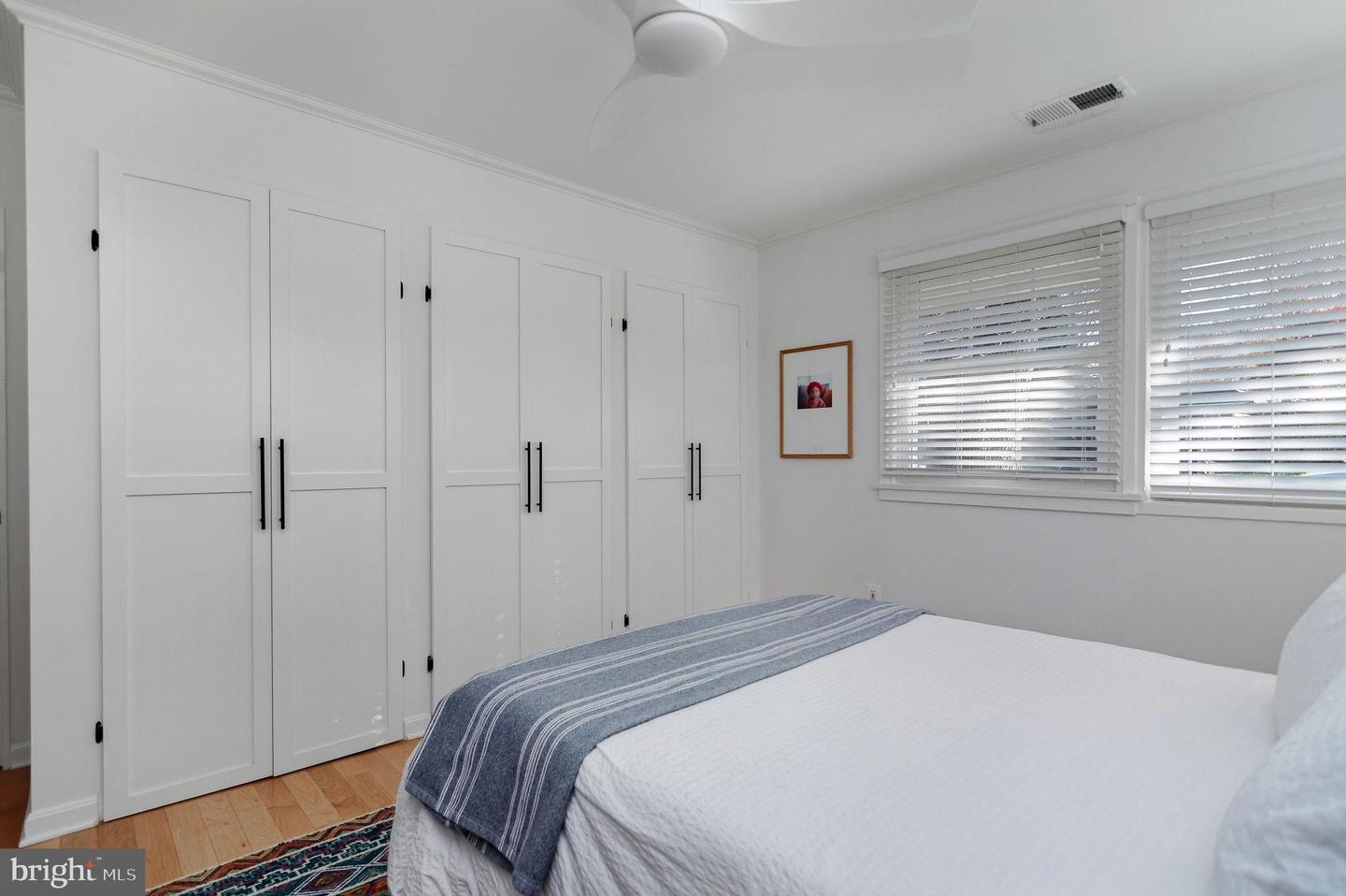 7014 OAK RIDGE RD, FALLS CHURCH, Virginia 22042, 3 Bedrooms Bedrooms, 4 Rooms Rooms,1 BathroomBathrooms,Residential,For sale,7014 OAK RIDGE RD,VAFX2279080 MLS # VAFX2279080 7014 OAK RIDGE RD, FALLS CHURCH, Virginia 22042, 3 Bedrooms Bedrooms, 4 Rooms Rooms,1 BathroomBathrooms,Residential,For sale,7014 OAK RIDGE RD,VAFX2279080 MLS # VAFX2279080