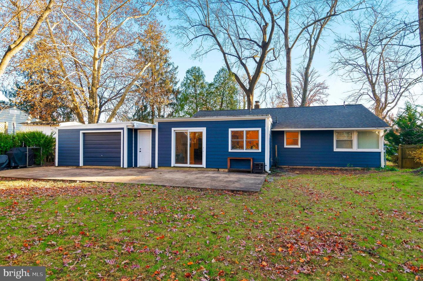 7014 OAK RIDGE RD, FALLS CHURCH, Virginia 22042, 3 Bedrooms Bedrooms, 4 Rooms Rooms,1 BathroomBathrooms,Residential,For sale,7014 OAK RIDGE RD,VAFX2279080 MLS # VAFX2279080 7014 OAK RIDGE RD, FALLS CHURCH, Virginia 22042, 3 Bedrooms Bedrooms, 4 Rooms Rooms,1 BathroomBathrooms,Residential,For sale,7014 OAK RIDGE RD,VAFX2279080 MLS # VAFX2279080