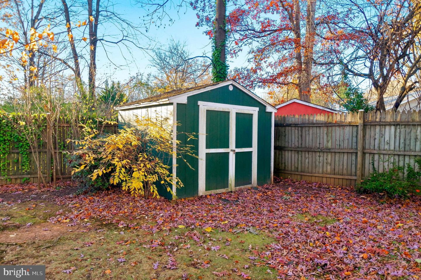 7014 OAK RIDGE RD, FALLS CHURCH, Virginia 22042, 3 Bedrooms Bedrooms, 4 Rooms Rooms,1 BathroomBathrooms,Residential,For sale,7014 OAK RIDGE RD,VAFX2279080 MLS # VAFX2279080 7014 OAK RIDGE RD, FALLS CHURCH, Virginia 22042, 3 Bedrooms Bedrooms, 4 Rooms Rooms,1 BathroomBathrooms,Residential,For sale,7014 OAK RIDGE RD,VAFX2279080 MLS # VAFX2279080