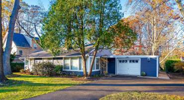7014 OAK RIDGE RD, FALLS CHURCH, Virginia 22042, 3 Bedrooms Bedrooms, 4 Rooms Rooms,1 BathroomBathrooms,Residential,For sale,7014 OAK RIDGE RD,VAFX2279080 MLS # VAFX2279080