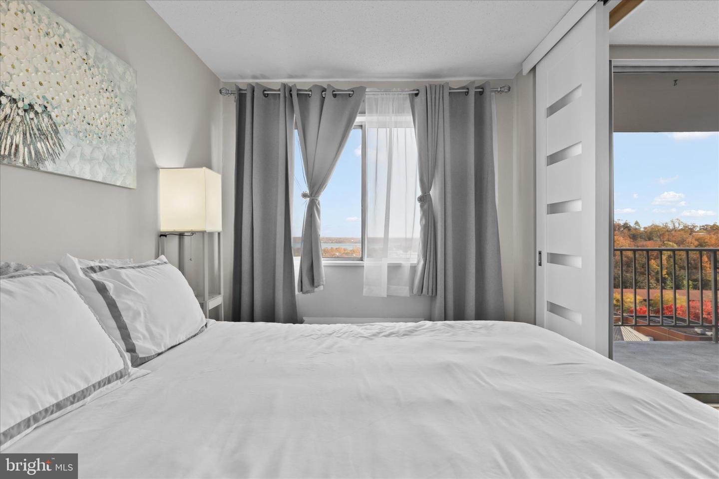 2059 HUNTINGTON AVE #1201, ALEXANDRIA, Virginia 22303, 1 Bedroom Bedrooms, ,1 BathroomBathrooms,Residential,For sale,2059 HUNTINGTON AVE #1201,VAFX2279106 MLS # VAFX2279106 2059 HUNTINGTON AVE #1201, ALEXANDRIA, Virginia 22303, 1 Bedroom Bedrooms, ,1 BathroomBathrooms,Residential,For sale,2059 HUNTINGTON AVE #1201,VAFX2279106 MLS # VAFX2279106