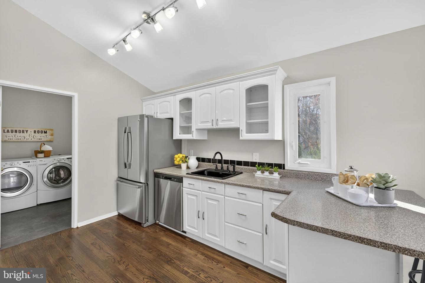 12610 WESTPORT LN, WOODBRIDGE, Virginia 22192, 3 Bedrooms Bedrooms, ,3 BathroomsBathrooms,Residential,For sale,12610 WESTPORT LN,VAPW2107752 MLS # VAPW2107752 12610 WESTPORT LN, WOODBRIDGE, Virginia 22192, 3 Bedrooms Bedrooms, ,3 BathroomsBathrooms,Residential,For sale,12610 WESTPORT LN,VAPW2107752 MLS # VAPW2107752