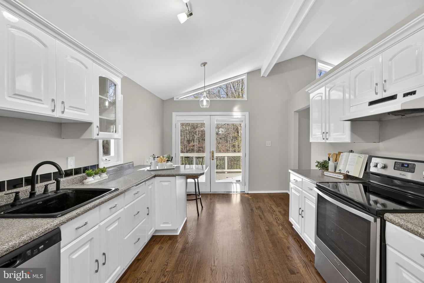 12610 WESTPORT LN, WOODBRIDGE, Virginia 22192, 3 Bedrooms Bedrooms, ,3 BathroomsBathrooms,Residential,For sale,12610 WESTPORT LN,VAPW2107752 MLS # VAPW2107752 12610 WESTPORT LN, WOODBRIDGE, Virginia 22192, 3 Bedrooms Bedrooms, ,3 BathroomsBathrooms,Residential,For sale,12610 WESTPORT LN,VAPW2107752 MLS # VAPW2107752