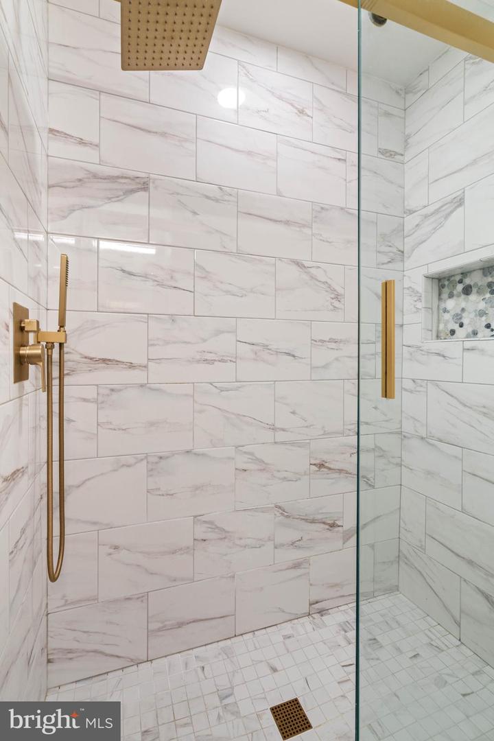 4977 BREEZE WAY, DUMFRIES, Virginia 22025, 5 Bedrooms Bedrooms, ,3 BathroomsBathrooms,Residential,For sale,4977 BREEZE WAY,VAPW2107756 MLS # VAPW2107756 4977 BREEZE WAY, DUMFRIES, Virginia 22025, 5 Bedrooms Bedrooms, ,3 BathroomsBathrooms,Residential,For sale,4977 BREEZE WAY,VAPW2107756 MLS # VAPW2107756