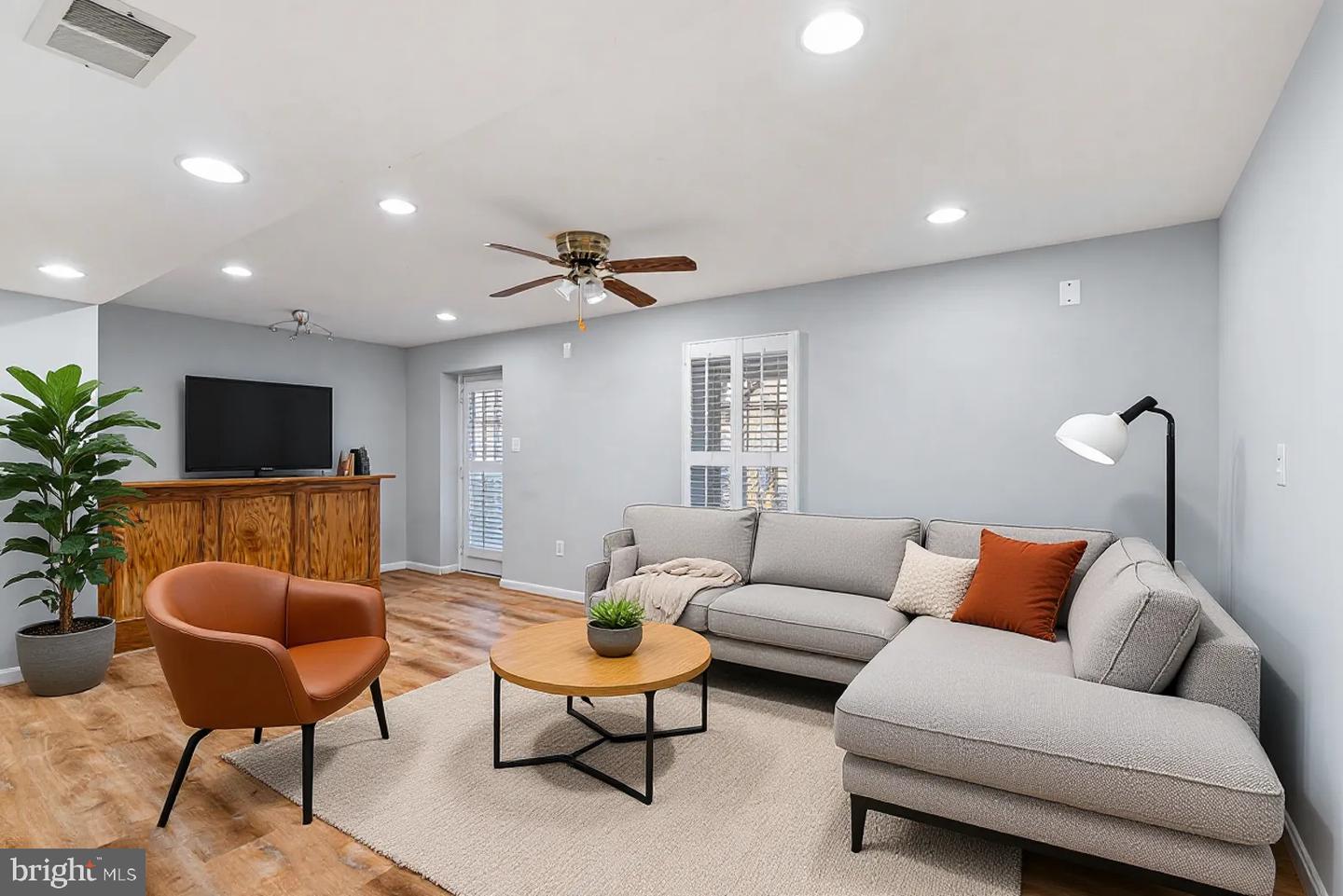 4977 BREEZE WAY, DUMFRIES, Virginia 22025, 5 Bedrooms Bedrooms, ,3 BathroomsBathrooms,Residential,For sale,4977 BREEZE WAY,VAPW2107756 MLS # VAPW2107756 4977 BREEZE WAY, DUMFRIES, Virginia 22025, 5 Bedrooms Bedrooms, ,3 BathroomsBathrooms,Residential,For sale,4977 BREEZE WAY,VAPW2107756 MLS # VAPW2107756