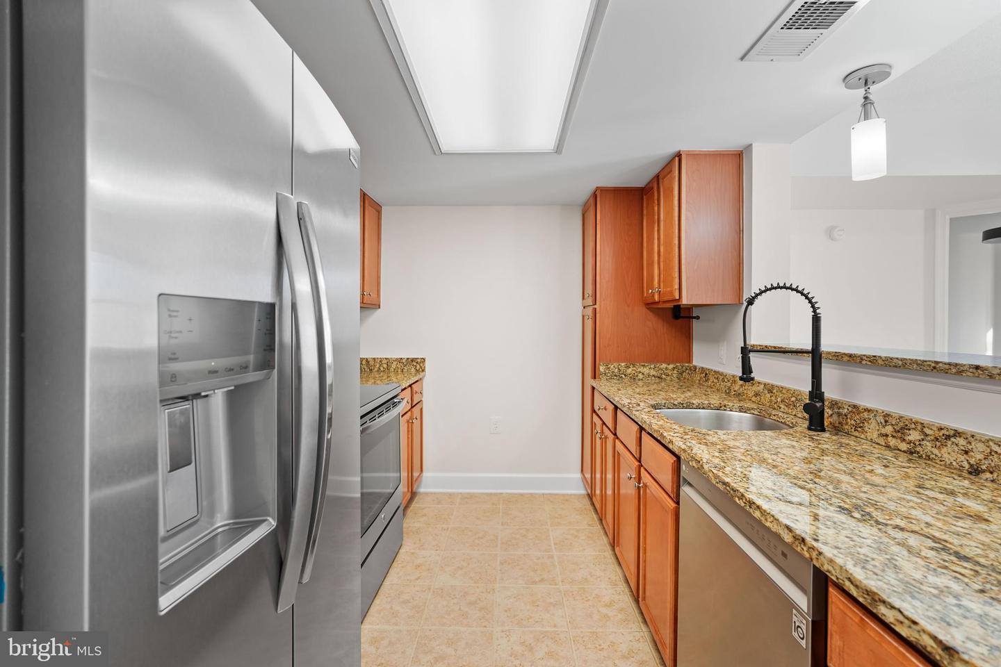 11800 SUNSET HILLS RD #611, RESTON, Virginia 20190, 2 Bedrooms Bedrooms, ,2 BathroomsBathrooms,Residential,For sale,11800 SUNSET HILLS RD #611,VAFX2278918 MLS # VAFX2278918 11800 SUNSET HILLS RD #611, RESTON, Virginia 20190, 2 Bedrooms Bedrooms, ,2 BathroomsBathrooms,Residential,For sale,11800 SUNSET HILLS RD #611,VAFX2278918 MLS # VAFX2278918