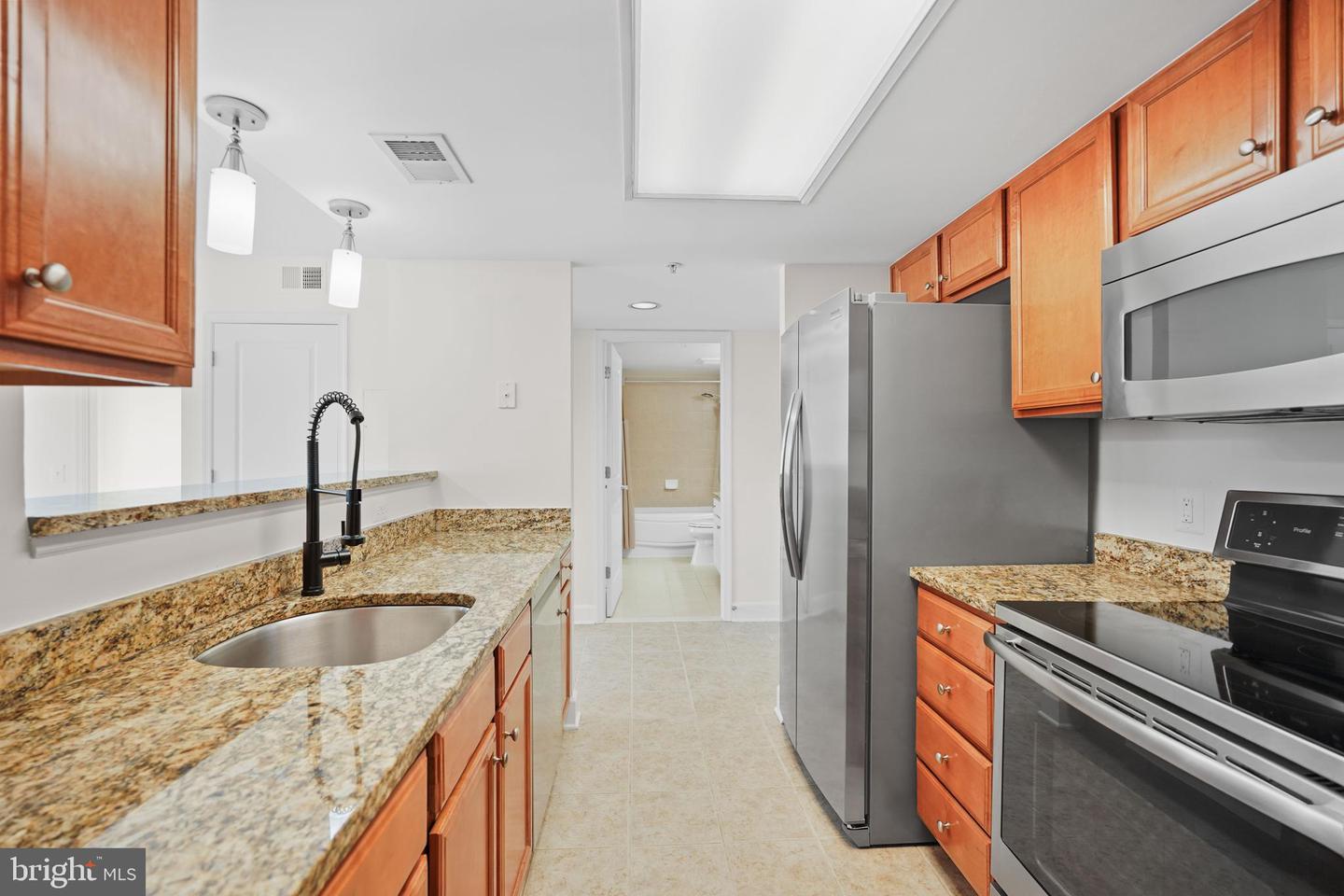 11800 SUNSET HILLS RD #611, RESTON, Virginia 20190, 2 Bedrooms Bedrooms, ,2 BathroomsBathrooms,Residential,For sale,11800 SUNSET HILLS RD #611,VAFX2278918 MLS # VAFX2278918 11800 SUNSET HILLS RD #611, RESTON, Virginia 20190, 2 Bedrooms Bedrooms, ,2 BathroomsBathrooms,Residential,For sale,11800 SUNSET HILLS RD #611,VAFX2278918 MLS # VAFX2278918