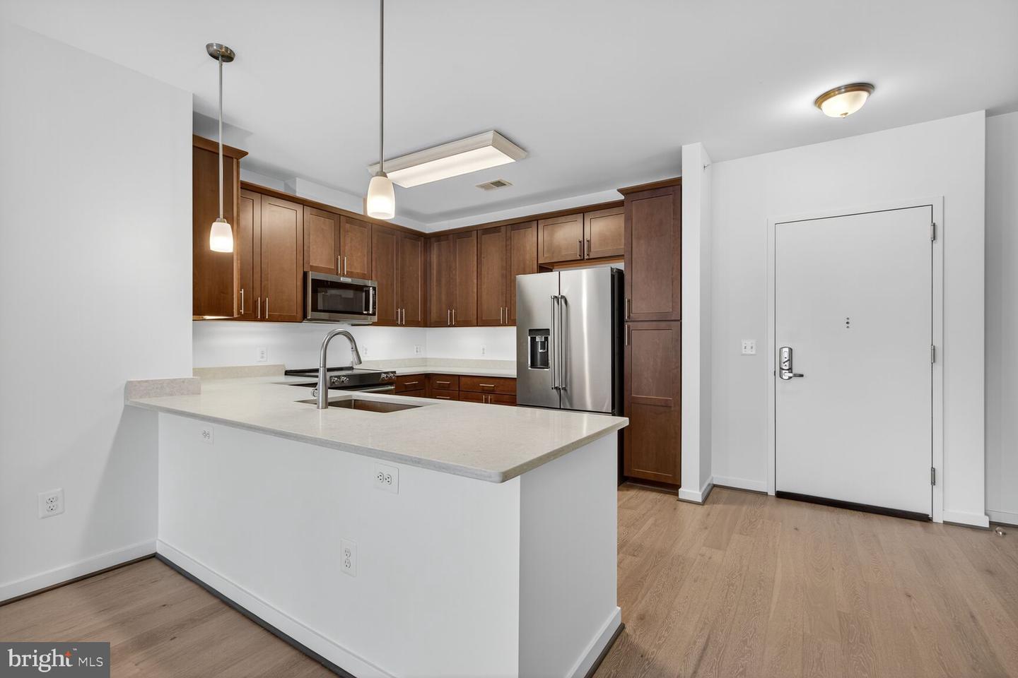 9450 SILVER KING CT #401, FAIRFAX, Virginia 22031, 2 Bedrooms Bedrooms, ,2 BathroomsBathrooms,Residential,For sale,9450 SILVER KING CT #401,VAFC2007388 MLS # VAFC2007388 9450 SILVER KING CT #401, FAIRFAX, Virginia 22031, 2 Bedrooms Bedrooms, ,2 BathroomsBathrooms,Residential,For sale,9450 SILVER KING CT #401,VAFC2007388 MLS # VAFC2007388