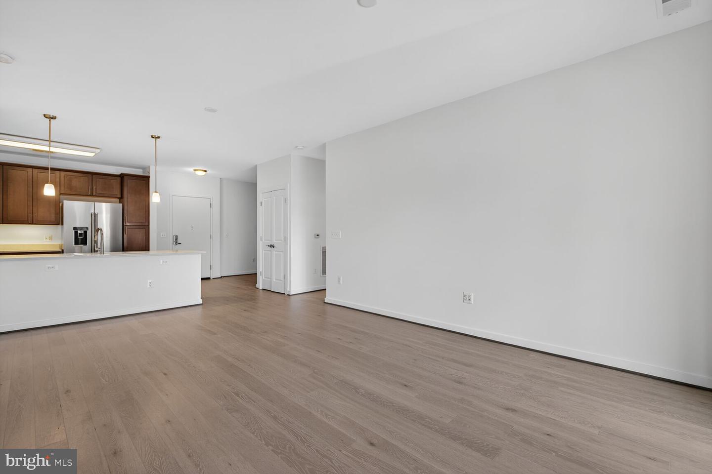 9450 SILVER KING CT #401, FAIRFAX, Virginia 22031, 2 Bedrooms Bedrooms, ,2 BathroomsBathrooms,Residential,For sale,9450 SILVER KING CT #401,VAFC2007388 MLS # VAFC2007388 9450 SILVER KING CT #401, FAIRFAX, Virginia 22031, 2 Bedrooms Bedrooms, ,2 BathroomsBathrooms,Residential,For sale,9450 SILVER KING CT #401,VAFC2007388 MLS # VAFC2007388