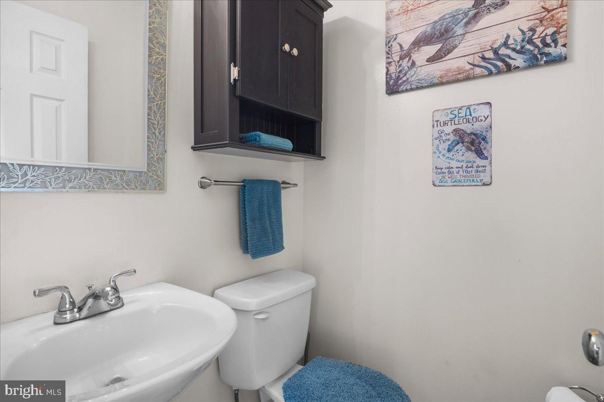 110 CHATHAM SQ, WINCHESTER, Virginia 22601, 2 Bedrooms Bedrooms, 6 Rooms Rooms,1 BathroomBathrooms,Residential,For sale,110 CHATHAM SQ,VAFV2038040 MLS # VAFV2038040 110 CHATHAM SQ, WINCHESTER, Virginia 22601, 2 Bedrooms Bedrooms, 6 Rooms Rooms,1 BathroomBathrooms,Residential,For sale,110 CHATHAM SQ,VAFV2038040 MLS # VAFV2038040