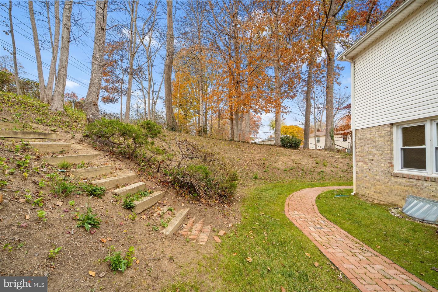 7101 GAME LORD DR, SPRINGFIELD, Virginia 22153, 4 Bedrooms Bedrooms, ,3 BathroomsBathrooms,Residential,For sale,7101 GAME LORD DR,VAFX2279050 MLS # VAFX2279050 7101 GAME LORD DR, SPRINGFIELD, Virginia 22153, 4 Bedrooms Bedrooms, ,3 BathroomsBathrooms,Residential,For sale,7101 GAME LORD DR,VAFX2279050 MLS # VAFX2279050