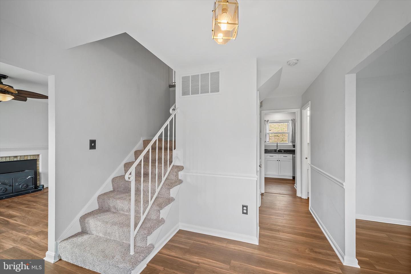 7101 GAME LORD DR, SPRINGFIELD, Virginia 22153, 4 Bedrooms Bedrooms, ,3 BathroomsBathrooms,Residential,For sale,7101 GAME LORD DR,VAFX2279050 MLS # VAFX2279050 7101 GAME LORD DR, SPRINGFIELD, Virginia 22153, 4 Bedrooms Bedrooms, ,3 BathroomsBathrooms,Residential,For sale,7101 GAME LORD DR,VAFX2279050 MLS # VAFX2279050