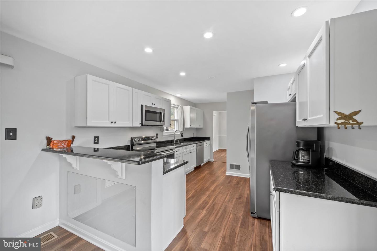 7101 GAME LORD DR, SPRINGFIELD, Virginia 22153, 4 Bedrooms Bedrooms, ,3 BathroomsBathrooms,Residential,For sale,7101 GAME LORD DR,VAFX2279050 MLS # VAFX2279050 7101 GAME LORD DR, SPRINGFIELD, Virginia 22153, 4 Bedrooms Bedrooms, ,3 BathroomsBathrooms,Residential,For sale,7101 GAME LORD DR,VAFX2279050 MLS # VAFX2279050