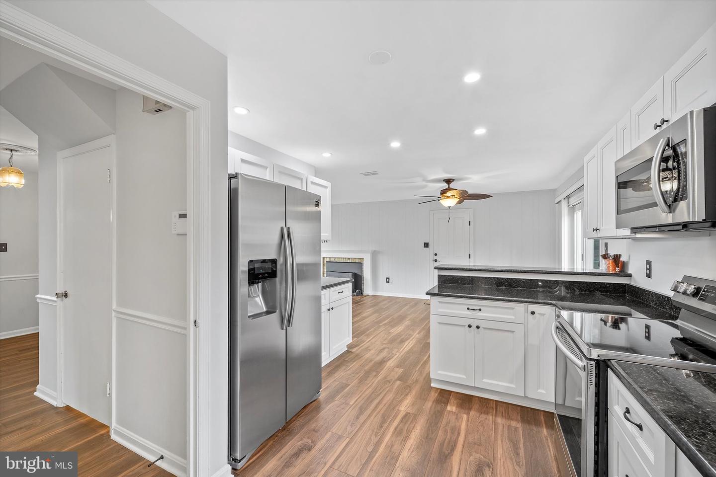 7101 GAME LORD DR, SPRINGFIELD, Virginia 22153, 4 Bedrooms Bedrooms, ,3 BathroomsBathrooms,Residential,For sale,7101 GAME LORD DR,VAFX2279050 MLS # VAFX2279050 7101 GAME LORD DR, SPRINGFIELD, Virginia 22153, 4 Bedrooms Bedrooms, ,3 BathroomsBathrooms,Residential,For sale,7101 GAME LORD DR,VAFX2279050 MLS # VAFX2279050