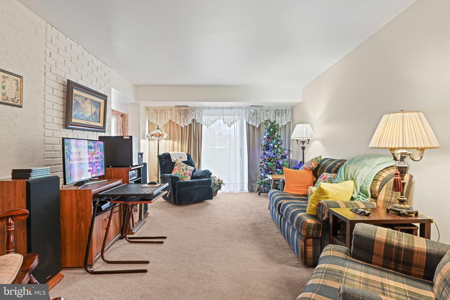 2058 ROYAL FERN CT #26/1C, RESTON, Virginia 20191, 3 Bedrooms Bedrooms, ,2 BathroomsBathrooms,Residential,For sale,2058 ROYAL FERN CT #26/1C,VAFX2279066 MLS # VAFX2279066