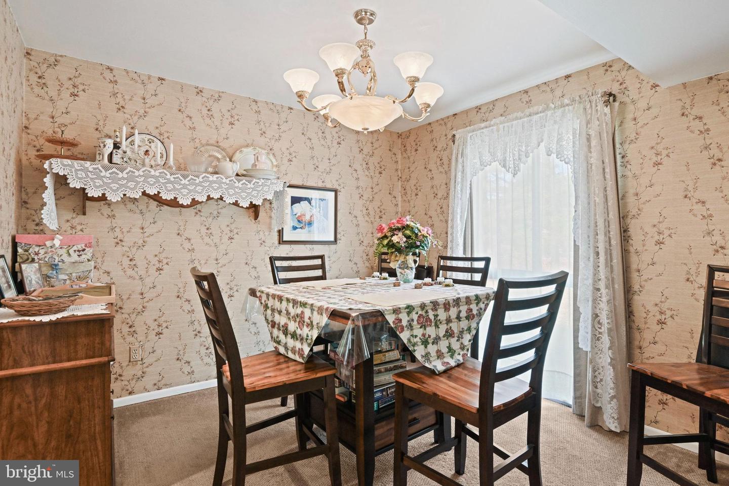 2058 ROYAL FERN CT #26/1C, RESTON, Virginia 20191, 3 Bedrooms Bedrooms, ,2 BathroomsBathrooms,Residential,For sale,2058 ROYAL FERN CT #26/1C,VAFX2279066 MLS # VAFX2279066