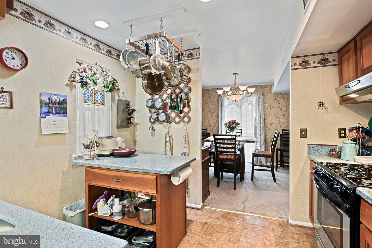 2058 ROYAL FERN CT #26/1C, RESTON, Virginia 20191, 3 Bedrooms Bedrooms, ,2 BathroomsBathrooms,Residential,For sale,2058 ROYAL FERN CT #26/1C,VAFX2279066 MLS # VAFX2279066