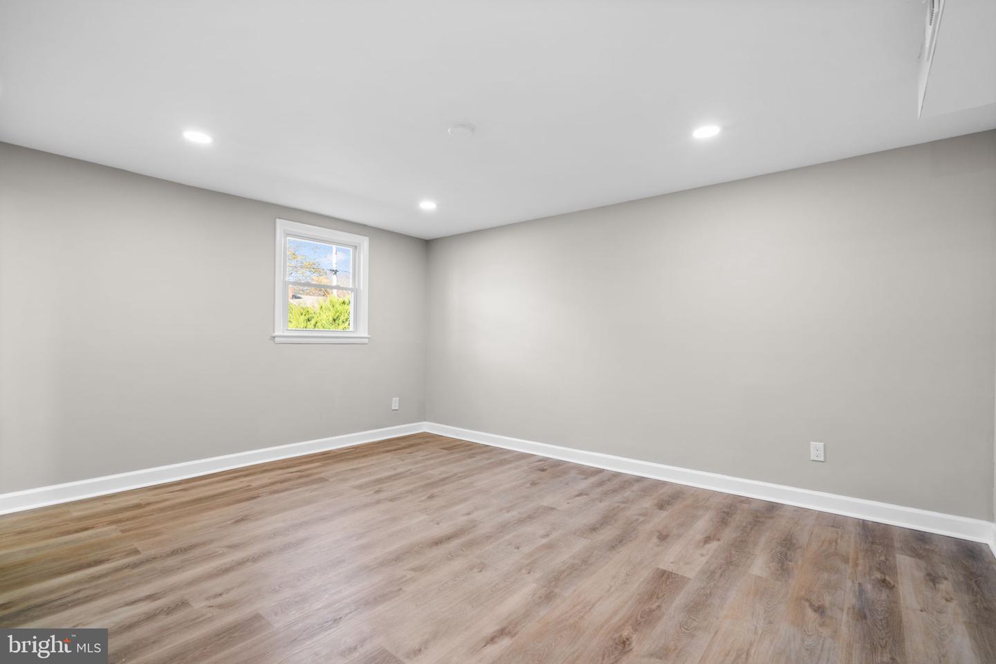 5527 BOUFFANT BLVD, ALEXANDRIA, Virginia 22311, 4 Bedrooms Bedrooms, ,3 BathroomsBathrooms,Residential,For sale,5527 BOUFFANT BLVD,VAFX2279110 MLS # VAFX2279110 5527 BOUFFANT BLVD, ALEXANDRIA, Virginia 22311, 4 Bedrooms Bedrooms, ,3 BathroomsBathrooms,Residential,For sale,5527 BOUFFANT BLVD,VAFX2279110 MLS # VAFX2279110