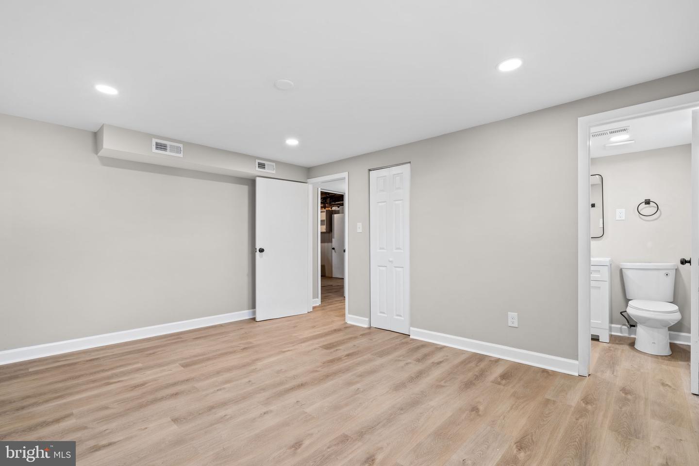 5527 BOUFFANT BLVD, ALEXANDRIA, Virginia 22311, 4 Bedrooms Bedrooms, ,3 BathroomsBathrooms,Residential,For sale,5527 BOUFFANT BLVD,VAFX2279110 MLS # VAFX2279110 5527 BOUFFANT BLVD, ALEXANDRIA, Virginia 22311, 4 Bedrooms Bedrooms, ,3 BathroomsBathrooms,Residential,For sale,5527 BOUFFANT BLVD,VAFX2279110 MLS # VAFX2279110