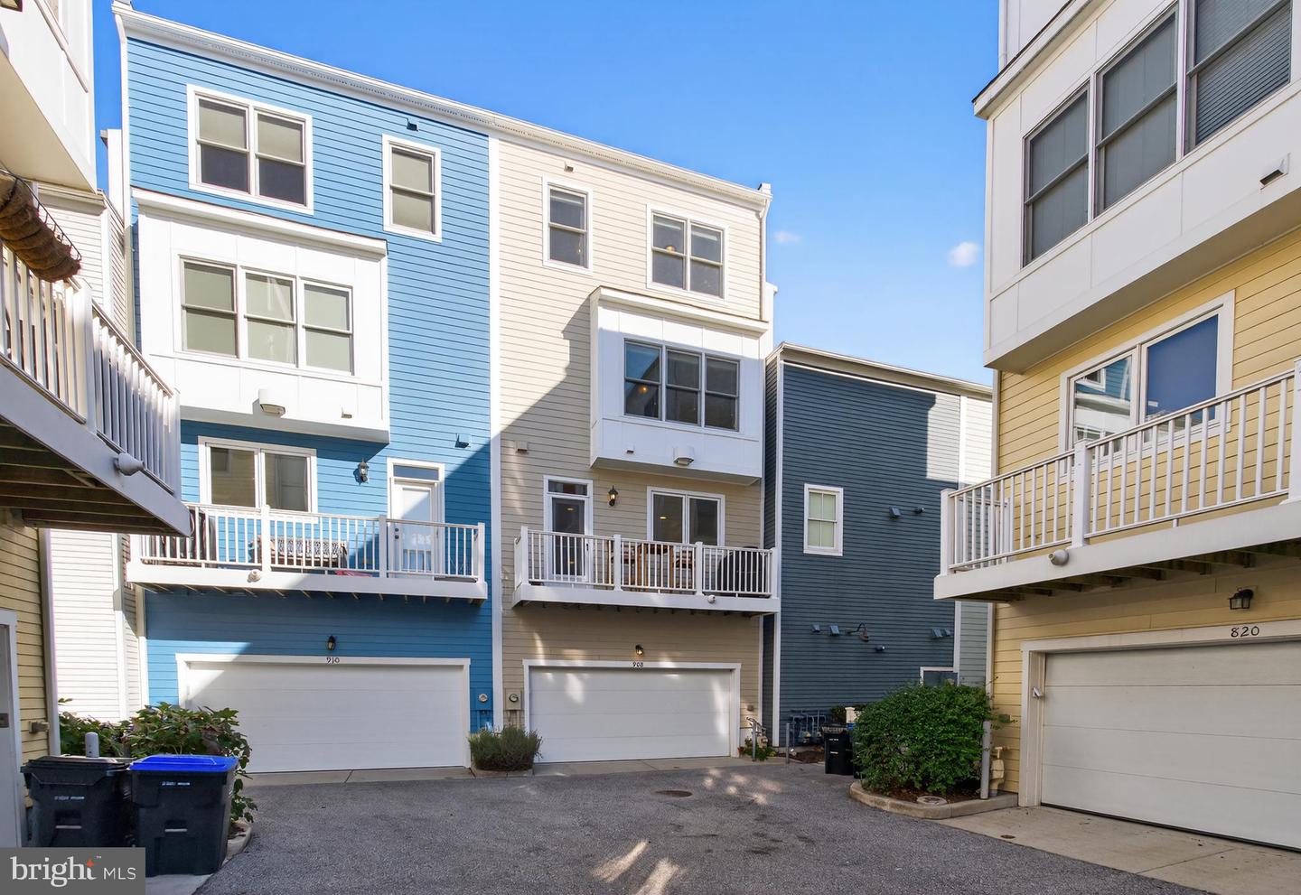 908 MONTGOMERY ST, ALEXANDRIA, Virginia 22314, 3 Bedrooms Bedrooms, ,3 BathroomsBathrooms,Residential,For sale,908 MONTGOMERY ST,VAAX2051808 MLS # VAAX2051808 908 MONTGOMERY ST, ALEXANDRIA, Virginia 22314, 3 Bedrooms Bedrooms, ,3 BathroomsBathrooms,Residential,For sale,908 MONTGOMERY ST,VAAX2051808 MLS # VAAX2051808