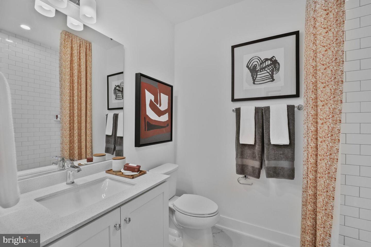 61 LOWER SERVICE CT NW #ATWOOD 891, WASHINGTON, District Of Columbia 20001, 3 Bedrooms Bedrooms, ,2 BathroomsBathrooms,Residential,For sale,61 LOWER SERVICE CT NW #ATWOOD 891,DCDC2231778 MLS # DCDC2231778