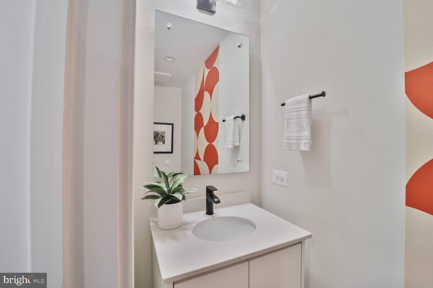 61 LOWER SERVICE CT NW #ATWOOD 891, WASHINGTON, District Of Columbia 20001, 3 Bedrooms Bedrooms, ,2 BathroomsBathrooms,Residential,For sale,61 LOWER SERVICE CT NW #ATWOOD 891,DCDC2231778 MLS # DCDC2231778