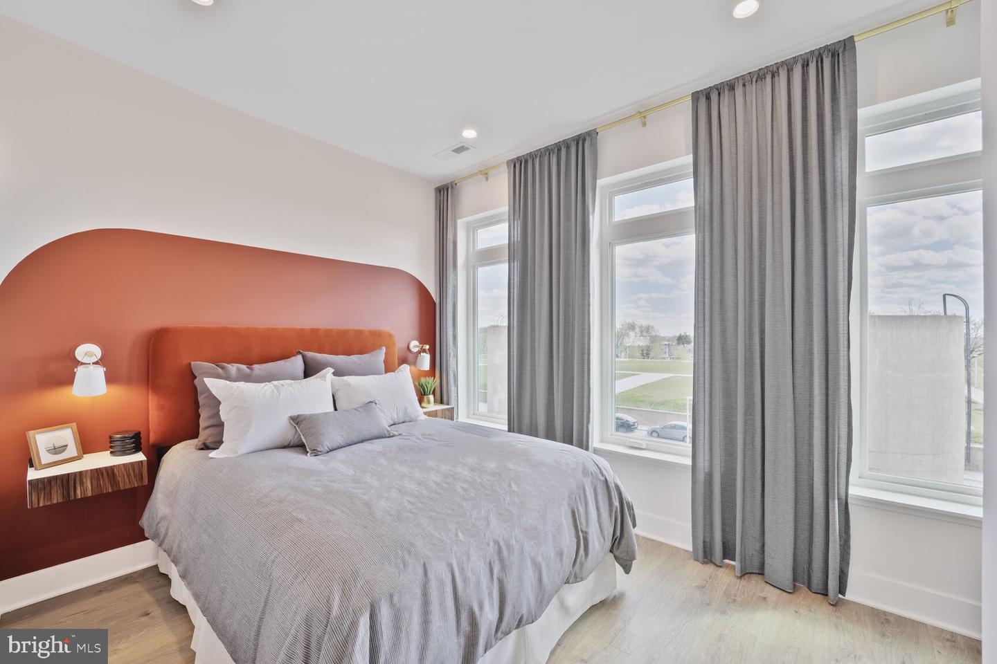 61 LOWER SERVICE CT NW #ATWOOD 891, WASHINGTON, District Of Columbia 20001, 3 Bedrooms Bedrooms, ,2 BathroomsBathrooms,Residential,For sale,61 LOWER SERVICE CT NW #ATWOOD 891,DCDC2231778 MLS # DCDC2231778