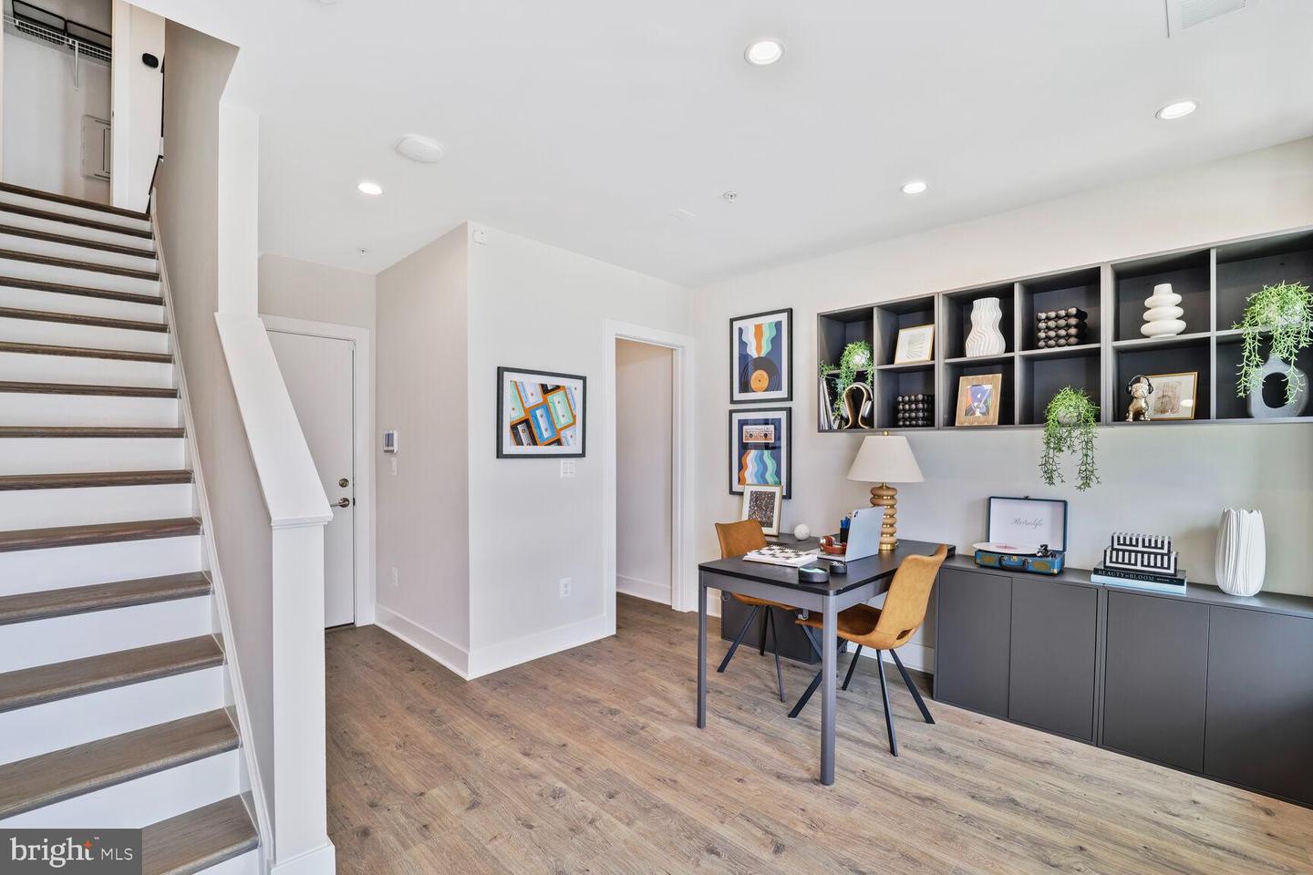 61 LOWER SERVICE CT NW #ATWOOD 891, WASHINGTON, District Of Columbia 20001, 3 Bedrooms Bedrooms, ,2 BathroomsBathrooms,Residential,For sale,61 LOWER SERVICE CT NW #ATWOOD 891,DCDC2231778 MLS # DCDC2231778