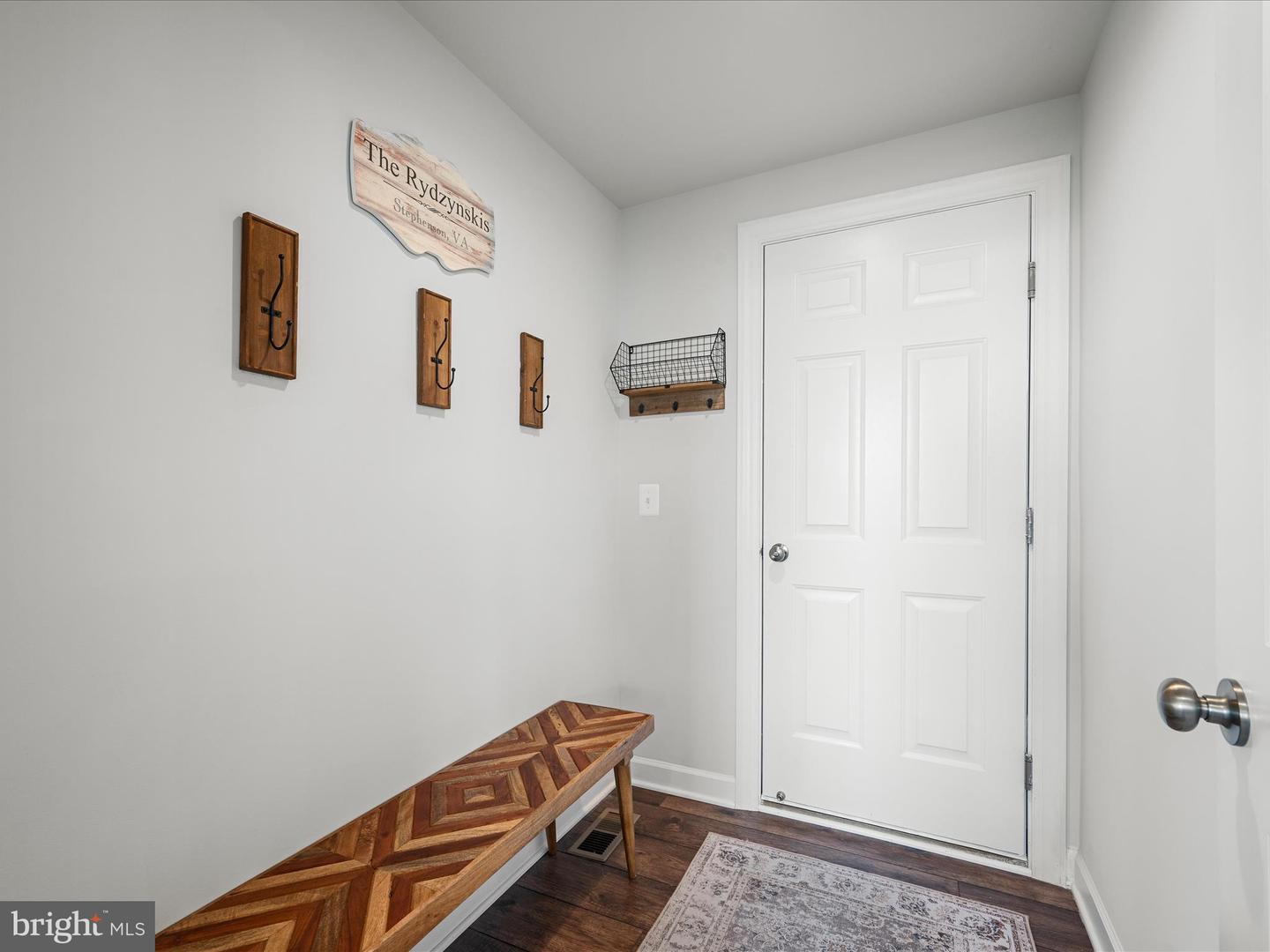 104 BARRISTER ST, STEPHENSON, Virginia 22656, 4 Bedrooms Bedrooms, ,3 BathroomsBathrooms,Residential,For sale,104 BARRISTER ST,VAFV2038052 MLS # VAFV2038052