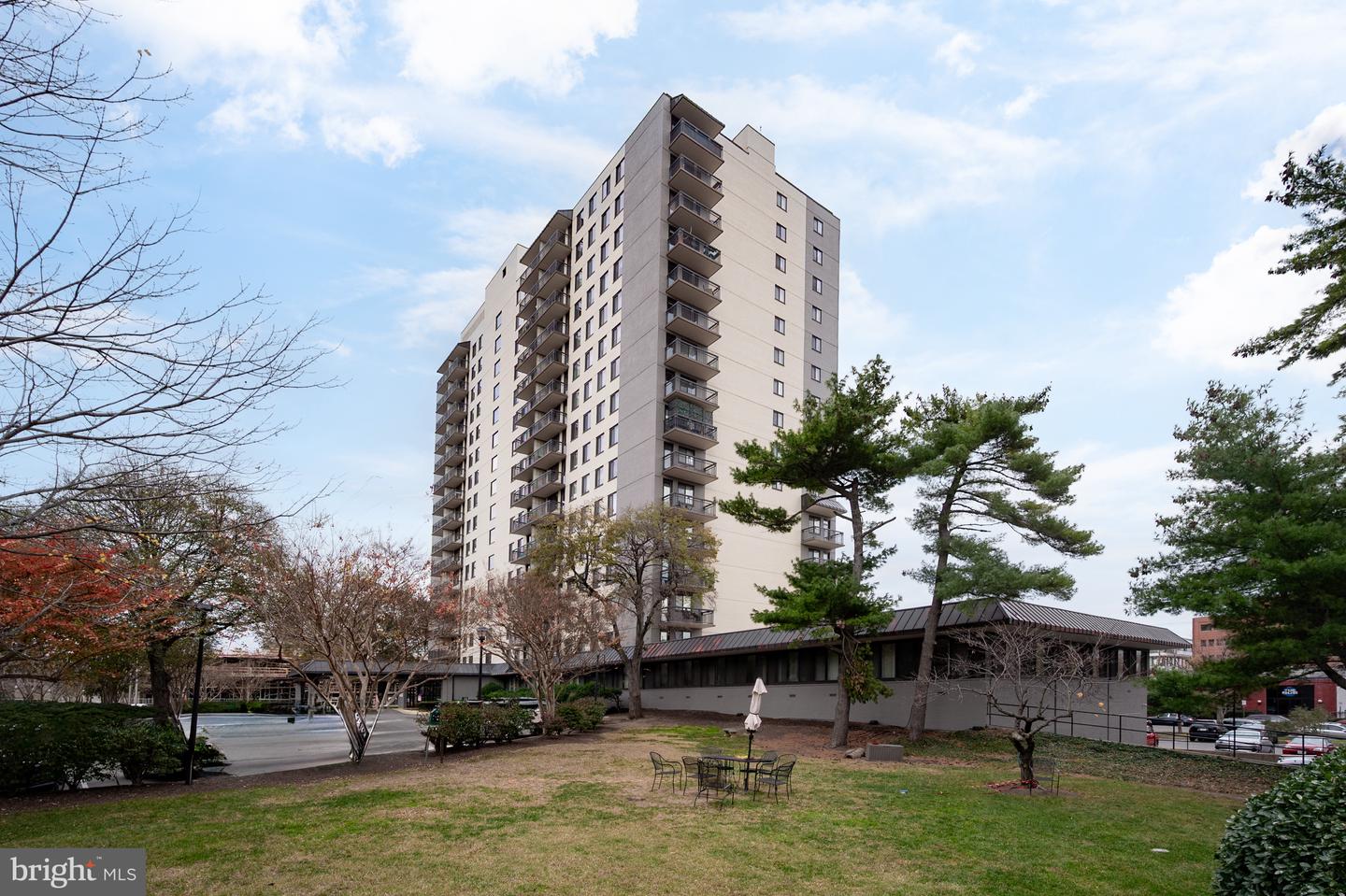 801 N PITT ST #1708, ALEXANDRIA, Virginia 22314, 1 Bedroom Bedrooms, ,1 BathroomBathrooms,Residential,For sale,801 N PITT ST #1708,VAAX2051782 MLS # VAAX2051782 801 N PITT ST #1708, ALEXANDRIA, Virginia 22314, 1 Bedroom Bedrooms, ,1 BathroomBathrooms,Residential,For sale,801 N PITT ST #1708,VAAX2051782 MLS # VAAX2051782