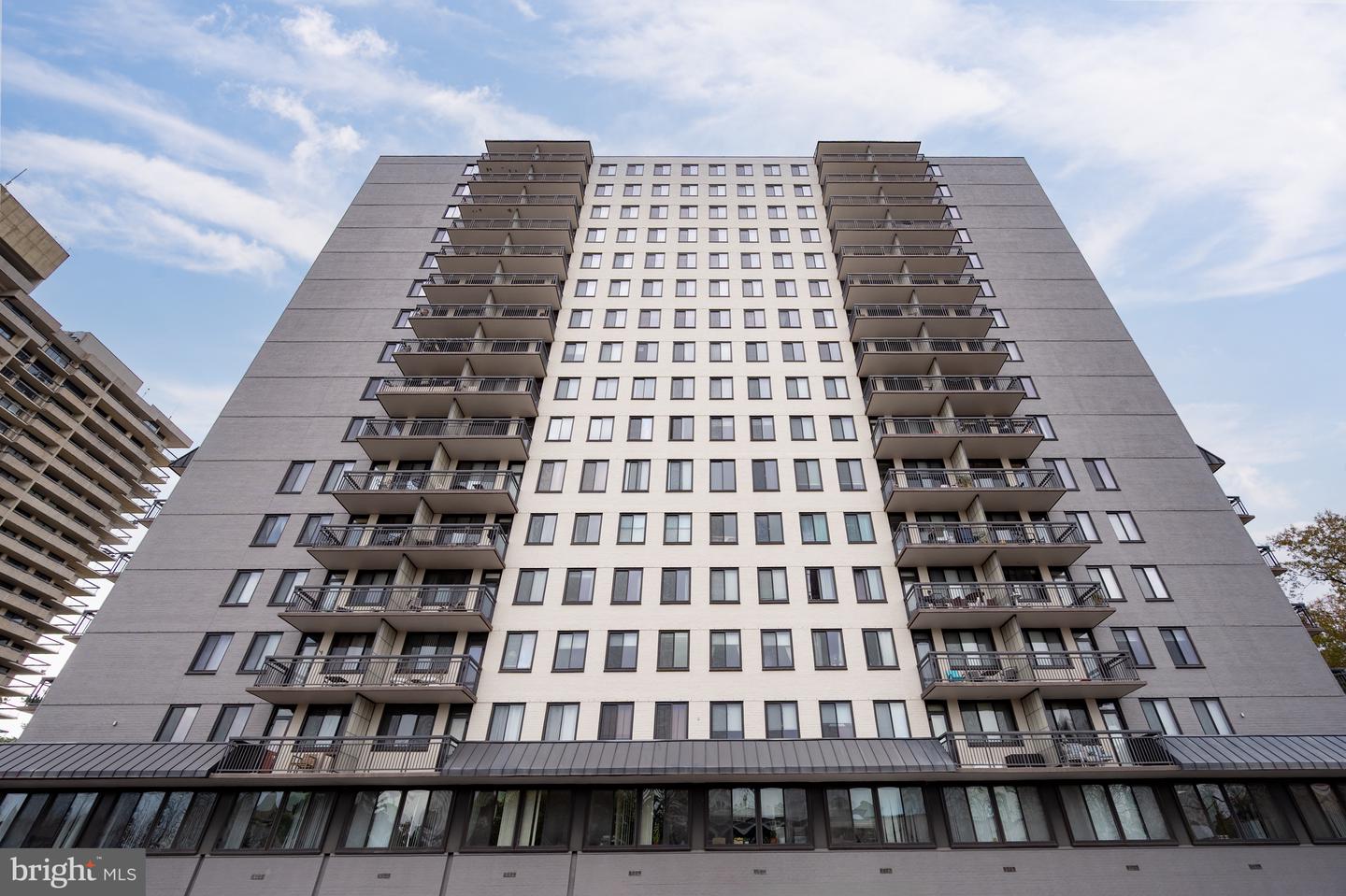 801 N PITT ST #1708, ALEXANDRIA, Virginia 22314, 1 Bedroom Bedrooms, ,1 BathroomBathrooms,Residential,For sale,801 N PITT ST #1708,VAAX2051782 MLS # VAAX2051782 801 N PITT ST #1708, ALEXANDRIA, Virginia 22314, 1 Bedroom Bedrooms, ,1 BathroomBathrooms,Residential,For sale,801 N PITT ST #1708,VAAX2051782 MLS # VAAX2051782