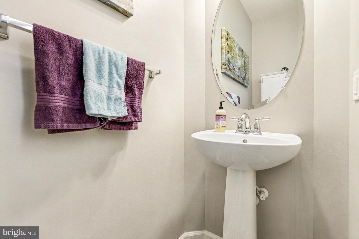 1207 HEARTHSTONE DR, FREDERICKSBURG, Virginia 22401, 4 Bedrooms Bedrooms, ,3 BathroomsBathrooms,Residential,For sale,1207 HEARTHSTONE DR,VAFB2009296 MLS # VAFB2009296 1207 HEARTHSTONE DR, FREDERICKSBURG, Virginia 22401, 4 Bedrooms Bedrooms, ,3 BathroomsBathrooms,Residential,For sale,1207 HEARTHSTONE DR,VAFB2009296 MLS # VAFB2009296