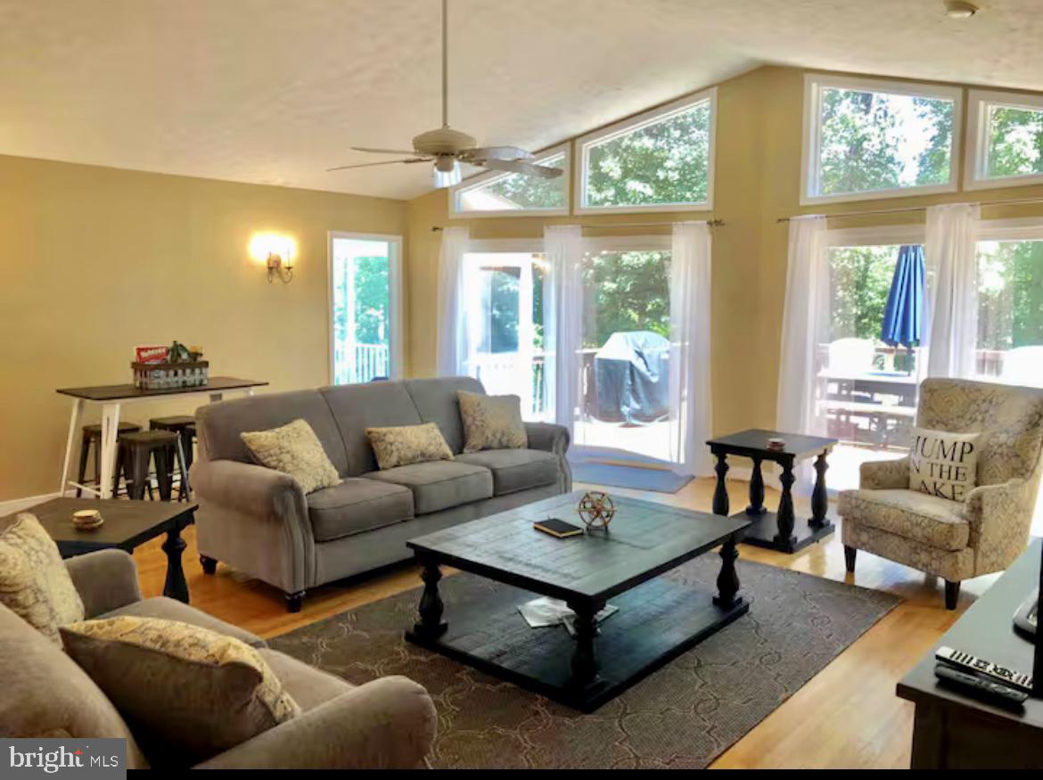 6215 CONNIE LN, MINERAL, Virginia 23117, 3 Bedrooms Bedrooms, ,2 BathroomsBathrooms,Residential,For sale,6215 CONNIE LN,VASP2037592 MLS # VASP2037592 6215 CONNIE LN, MINERAL, Virginia 23117, 3 Bedrooms Bedrooms, ,2 BathroomsBathrooms,Residential,For sale,6215 CONNIE LN,VASP2037592 MLS # VASP2037592