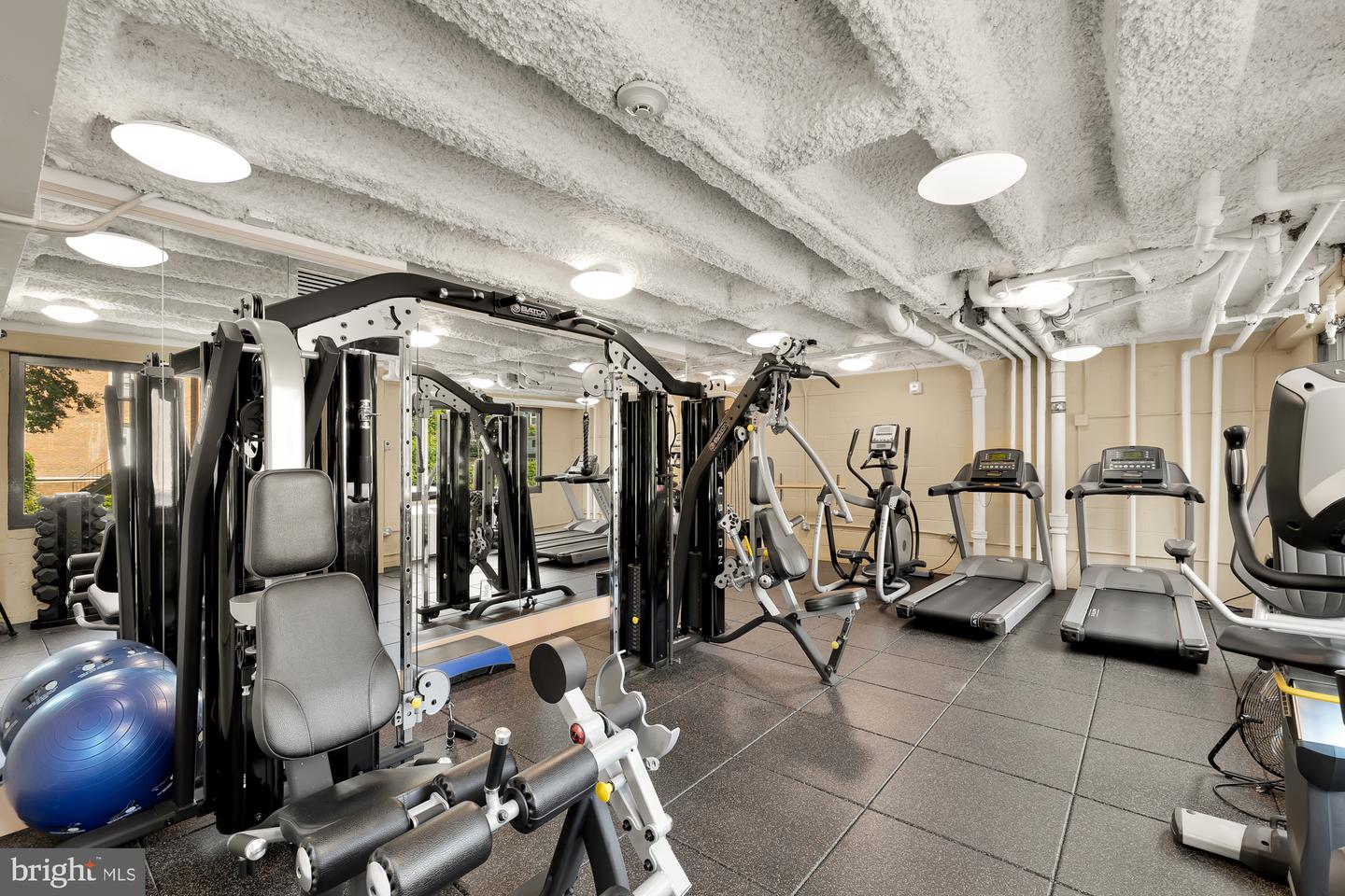 5410 CONNECTICUT AVE NW #910, WASHINGTON, District Of Columbia 20015, ,1 BathroomBathrooms,Residential,For sale,5410 CONNECTICUT AVE NW #910,DCDC2231798 MLS # DCDC2231798 5410 CONNECTICUT AVE NW #910, WASHINGTON, District Of Columbia 20015, ,1 BathroomBathrooms,Residential,For sale,5410 CONNECTICUT AVE NW #910,DCDC2231798 MLS # DCDC2231798