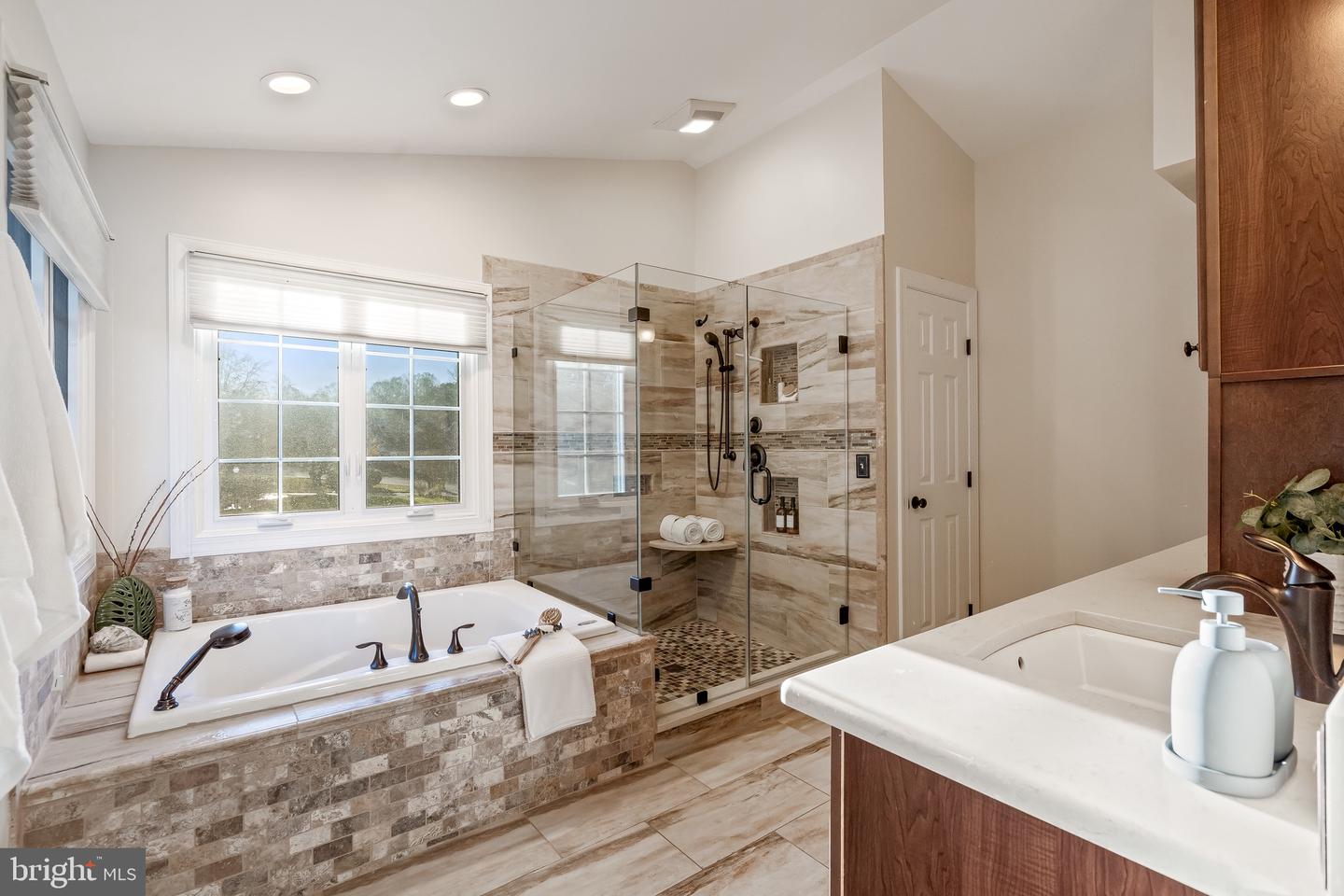 13183 RETTEW DR, MANASSAS, Virginia 20112, 4 Bedrooms Bedrooms, ,3 BathroomsBathrooms,Residential,For sale,13183 RETTEW DR,VAPW2107762 MLS # VAPW2107762 13183 RETTEW DR, MANASSAS, Virginia 20112, 4 Bedrooms Bedrooms, ,3 BathroomsBathrooms,Residential,For sale,13183 RETTEW DR,VAPW2107762 MLS # VAPW2107762