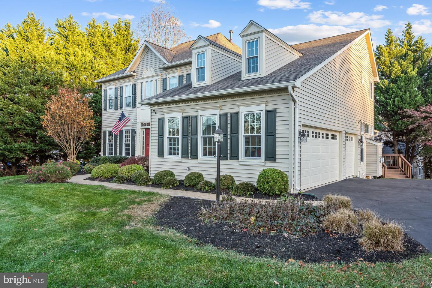 13183 RETTEW DR, MANASSAS, Virginia 20112, 4 Bedrooms Bedrooms, ,3 BathroomsBathrooms,Residential,For sale,13183 RETTEW DR,VAPW2107762 MLS # VAPW2107762 13183 RETTEW DR, MANASSAS, Virginia 20112, 4 Bedrooms Bedrooms, ,3 BathroomsBathrooms,Residential,For sale,13183 RETTEW DR,VAPW2107762 MLS # VAPW2107762