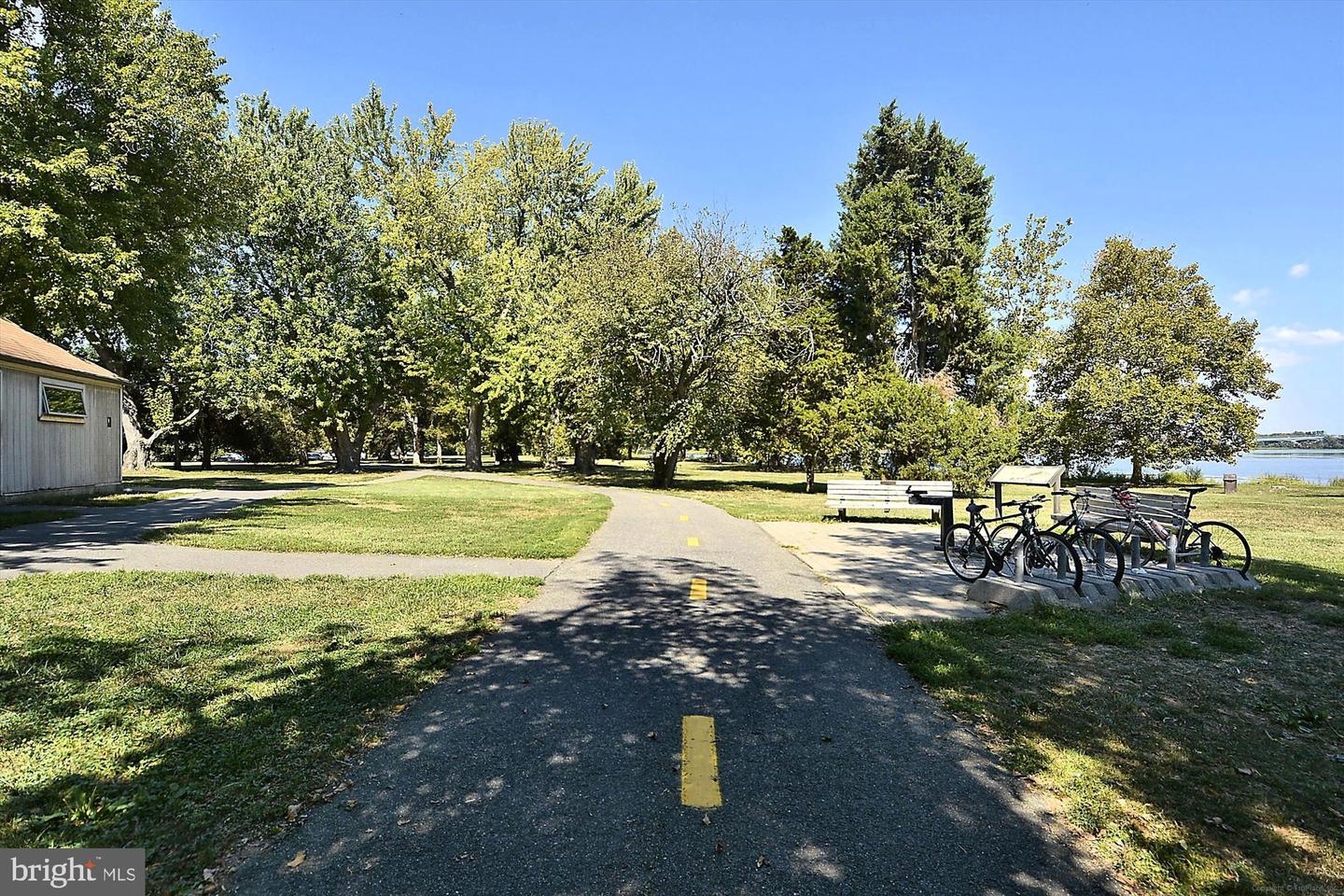 1506 HOLLINDALE DR, ALEXANDRIA, Virginia 22306, 3 Bedrooms Bedrooms, 10 Rooms Rooms,2 BathroomsBathrooms,Residential,For sale,1506 HOLLINDALE DR,VAFX2279156 MLS # VAFX2279156 1506 HOLLINDALE DR, ALEXANDRIA, Virginia 22306, 3 Bedrooms Bedrooms, 10 Rooms Rooms,2 BathroomsBathrooms,Residential,For sale,1506 HOLLINDALE DR,VAFX2279156 MLS # VAFX2279156