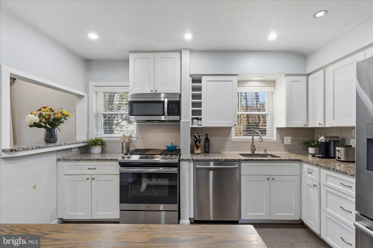 7203 ARTHUR DR, FALLS CHURCH, Virginia 22046, 4 Bedrooms Bedrooms, 11 Rooms Rooms,2 BathroomsBathrooms,Residential,For sale,7203 ARTHUR DR,VAFX2279172 MLS # VAFX2279172 7203 ARTHUR DR, FALLS CHURCH, Virginia 22046, 4 Bedrooms Bedrooms, 11 Rooms Rooms,2 BathroomsBathrooms,Residential,For sale,7203 ARTHUR DR,VAFX2279172 MLS # VAFX2279172