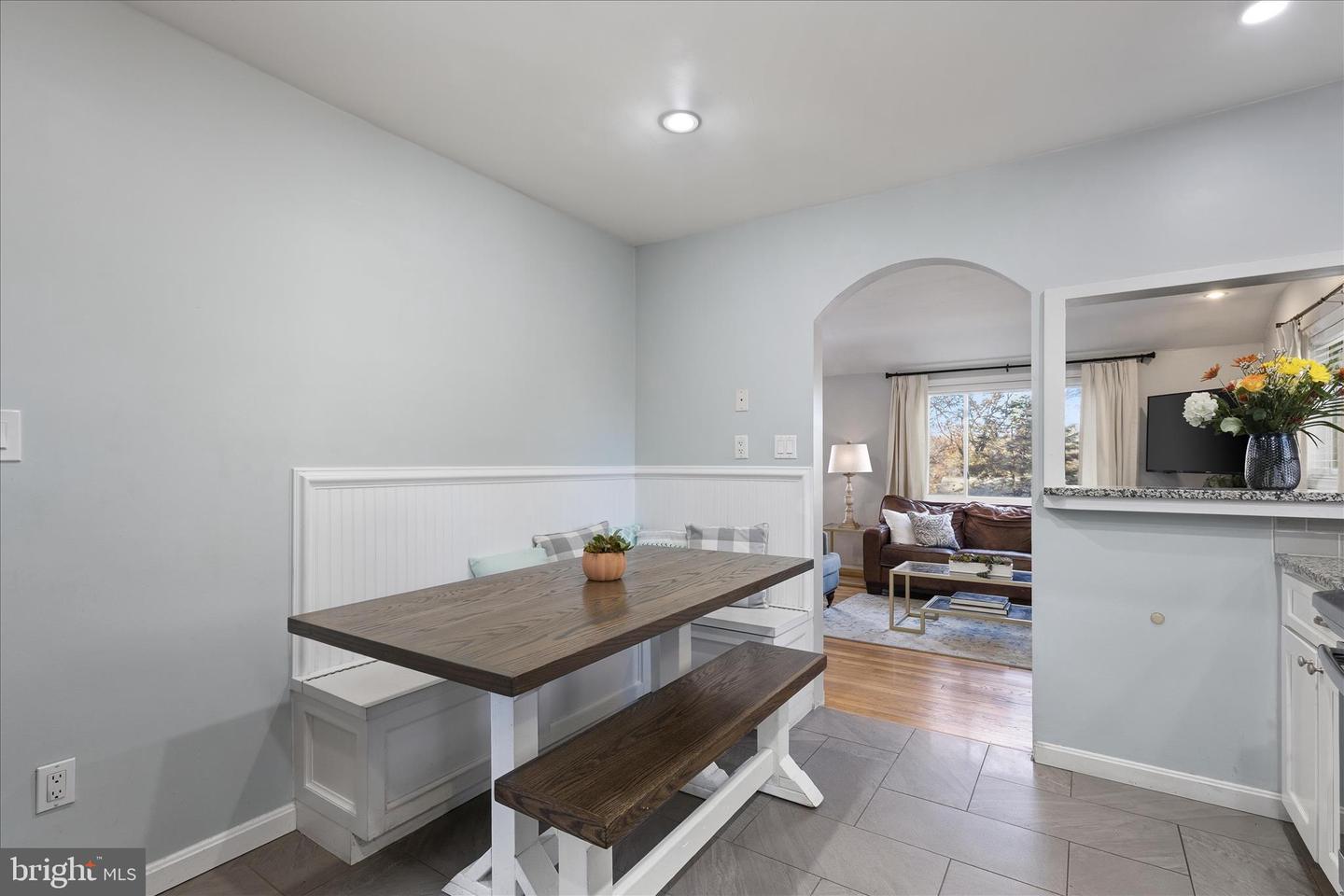 7203 ARTHUR DR, FALLS CHURCH, Virginia 22046, 4 Bedrooms Bedrooms, 11 Rooms Rooms,2 BathroomsBathrooms,Residential,For sale,7203 ARTHUR DR,VAFX2279172 MLS # VAFX2279172 7203 ARTHUR DR, FALLS CHURCH, Virginia 22046, 4 Bedrooms Bedrooms, 11 Rooms Rooms,2 BathroomsBathrooms,Residential,For sale,7203 ARTHUR DR,VAFX2279172 MLS # VAFX2279172