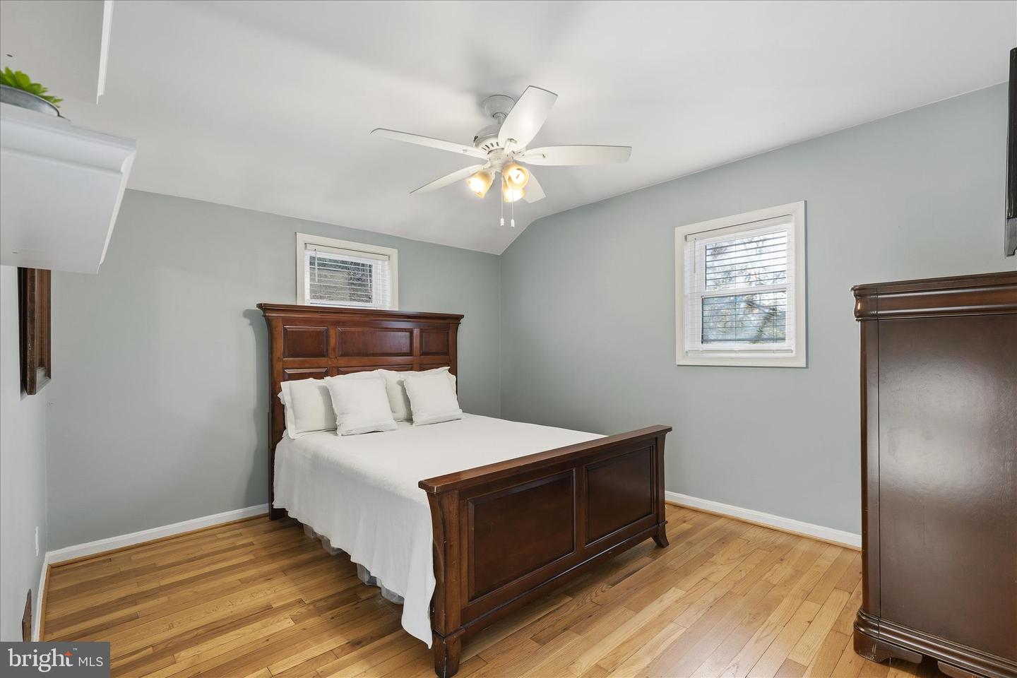 7203 ARTHUR DR, FALLS CHURCH, Virginia 22046, 4 Bedrooms Bedrooms, 11 Rooms Rooms,2 BathroomsBathrooms,Residential,For sale,7203 ARTHUR DR,VAFX2279172 MLS # VAFX2279172 7203 ARTHUR DR, FALLS CHURCH, Virginia 22046, 4 Bedrooms Bedrooms, 11 Rooms Rooms,2 BathroomsBathrooms,Residential,For sale,7203 ARTHUR DR,VAFX2279172 MLS # VAFX2279172